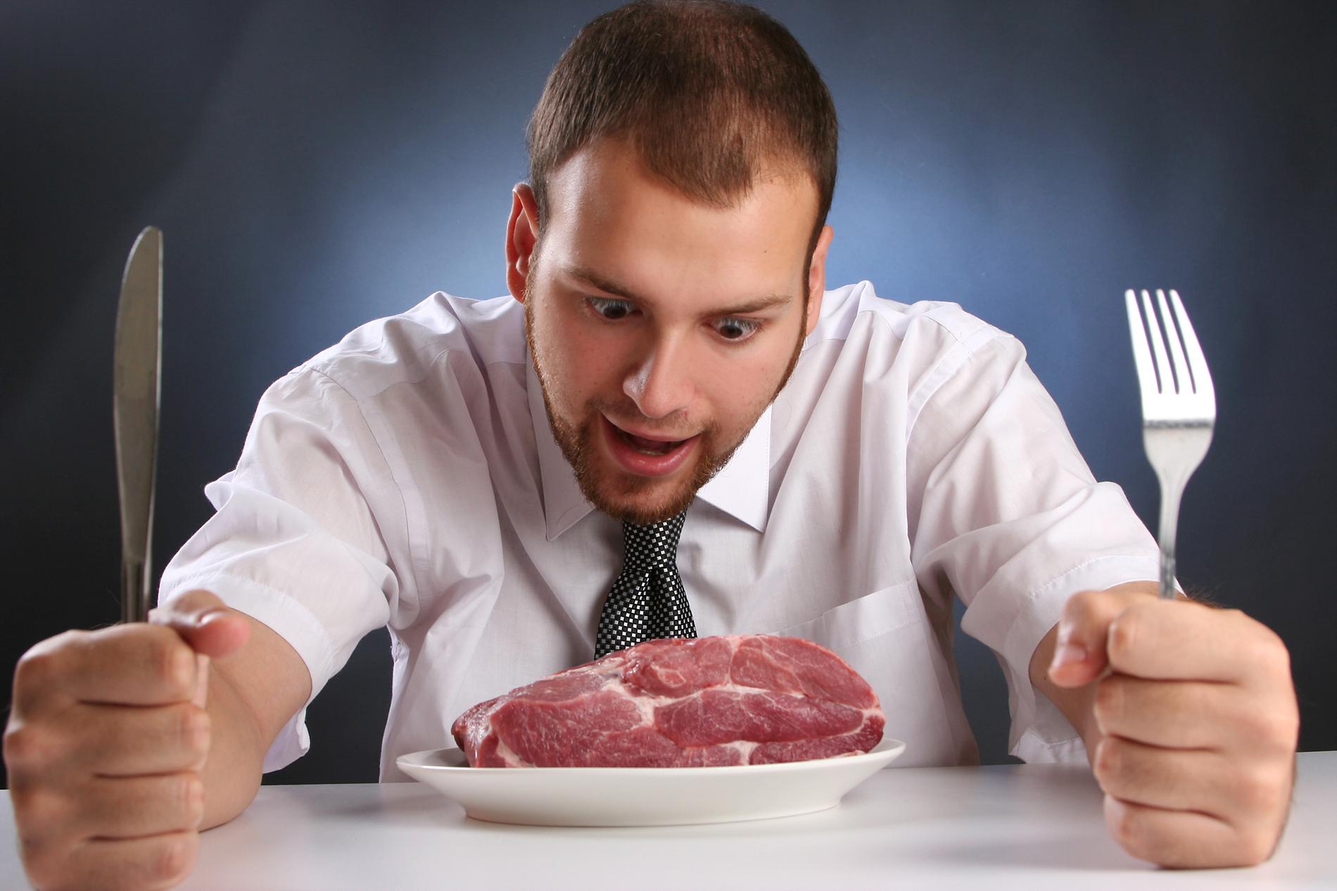 RØDT KJØTT: Det er ingen grunn til å hoppe på trenden med å kutte ut rødt kjøtt, mener ernæringsprofessor.