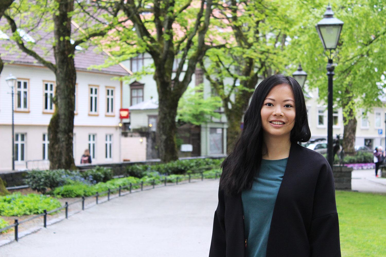 Julia Wong kommer fra Sandnes, der sitter hun også i bystyret. Til høsten kan det bli Oslo og nasjonalpolitikk for den unge politikeren.