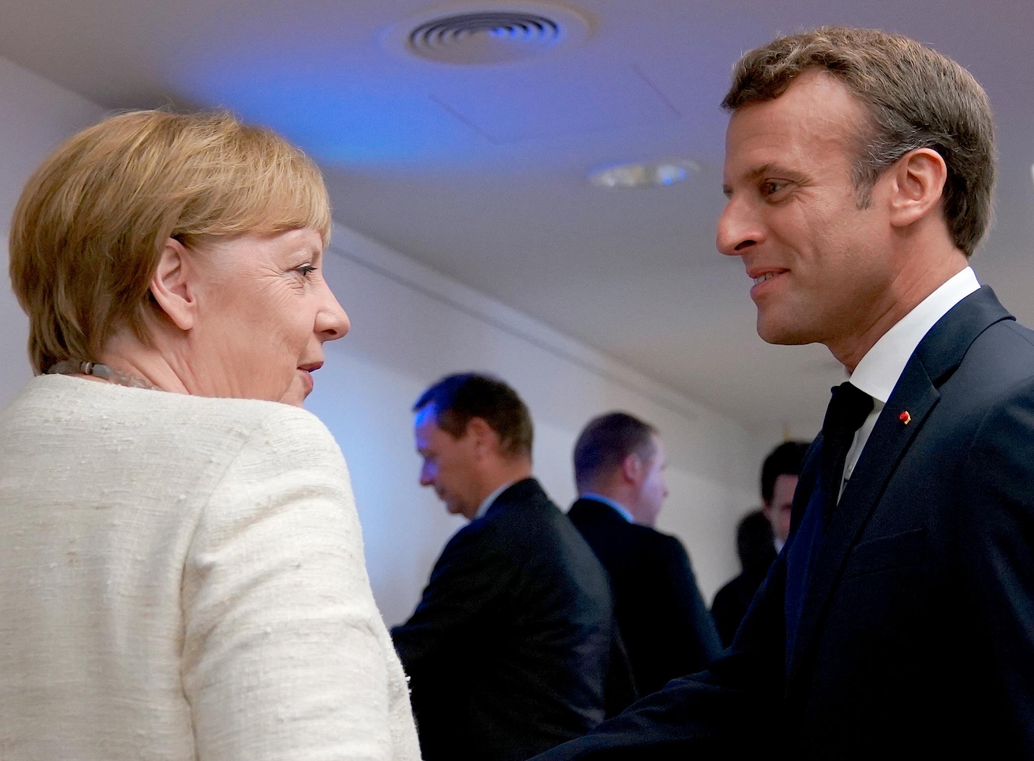 Tyskland og Frankrike ble igjen EU-maktspillets vinnere. Tysklands kansler, Angela Merkel og Frankrikes president, Emmanuel Macron.