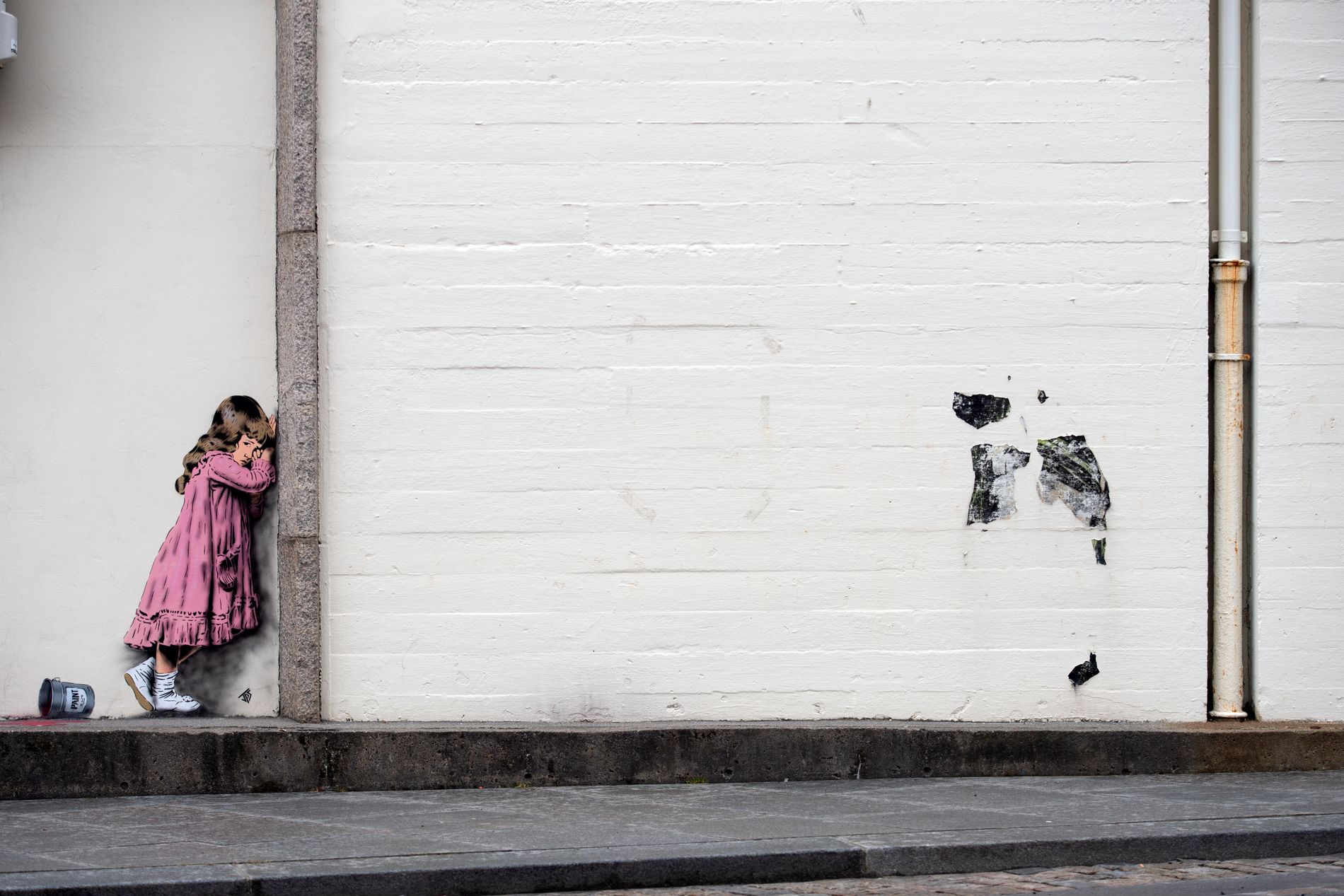 NUART: Ta deg en tur rundt i byen og se etter alle de kule street art-verkene.