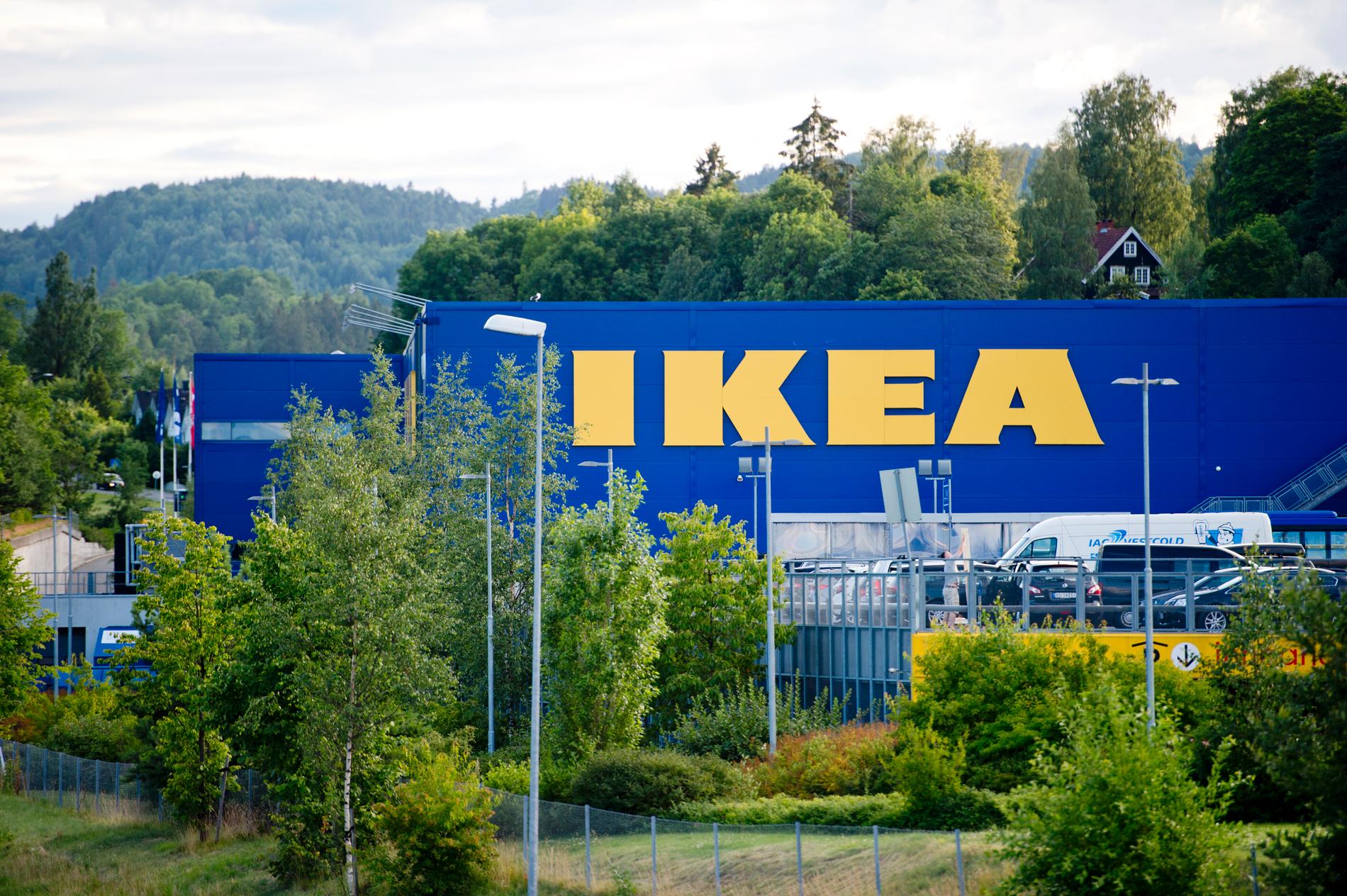 SJOKOLADE: Ikea tilbakekaller to sjokoladeprodukter på grunn av uspesifisert innhold av melk og hasselnøtter.
