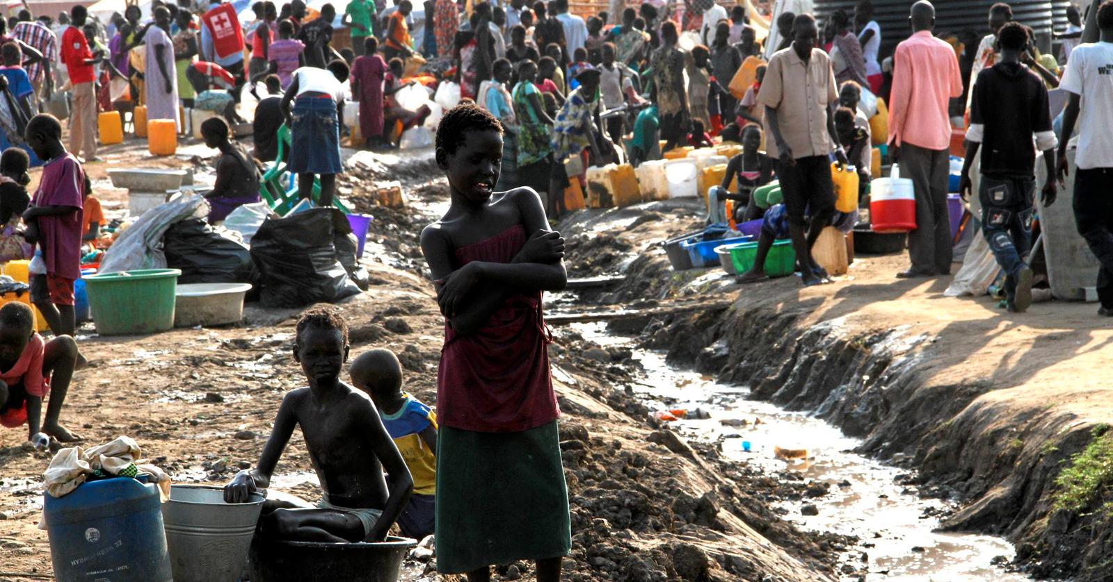 FN og en rekke humanitære organisasjoner, blant andre Kirkens Nødhjelp, er tungt inne i Sør-Sudan.