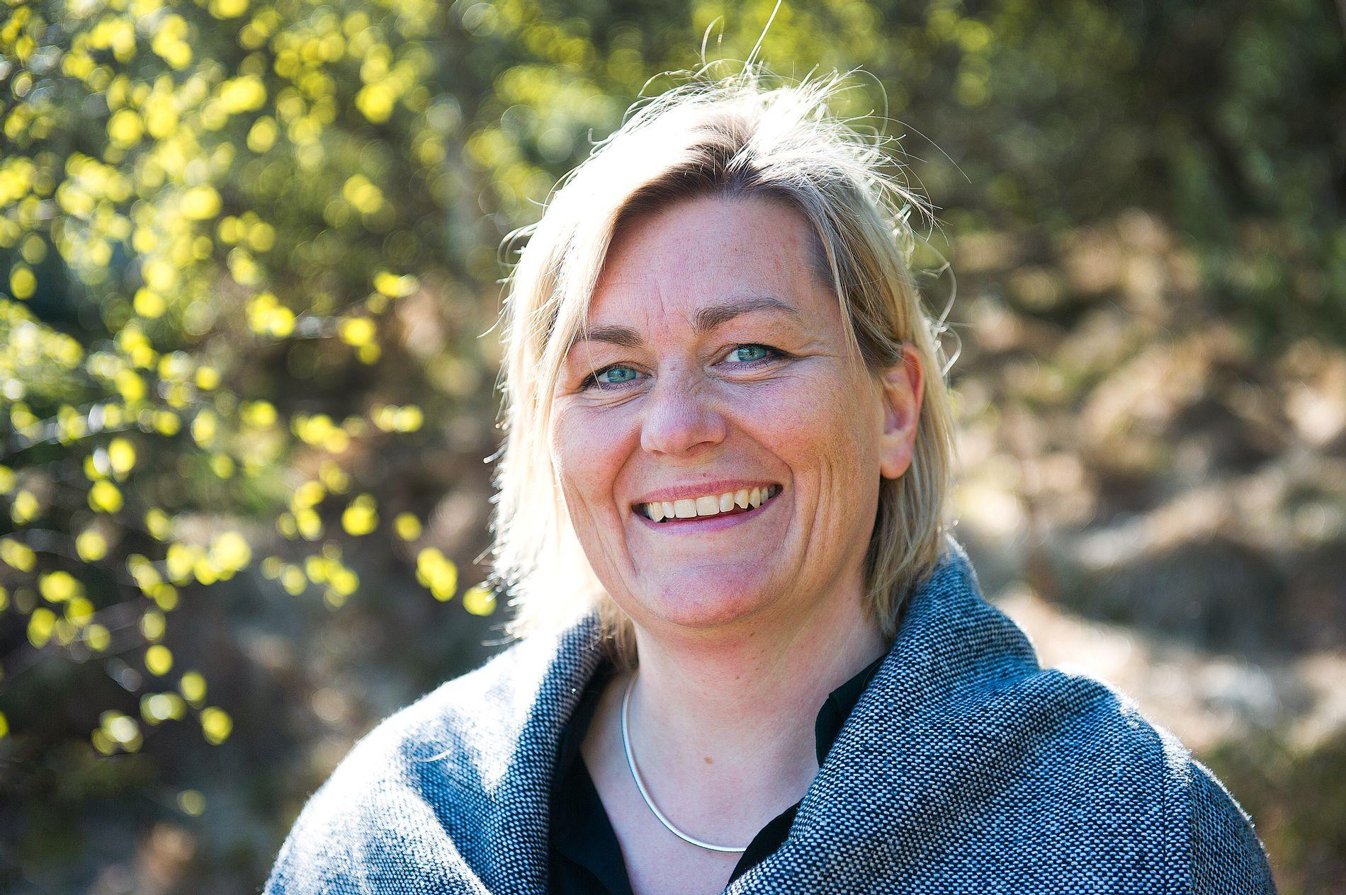 Næringssjef i Stavanger kommune, Anne Woie, beklager at endringen ikke ble kommunisert til serveringsstedene. 