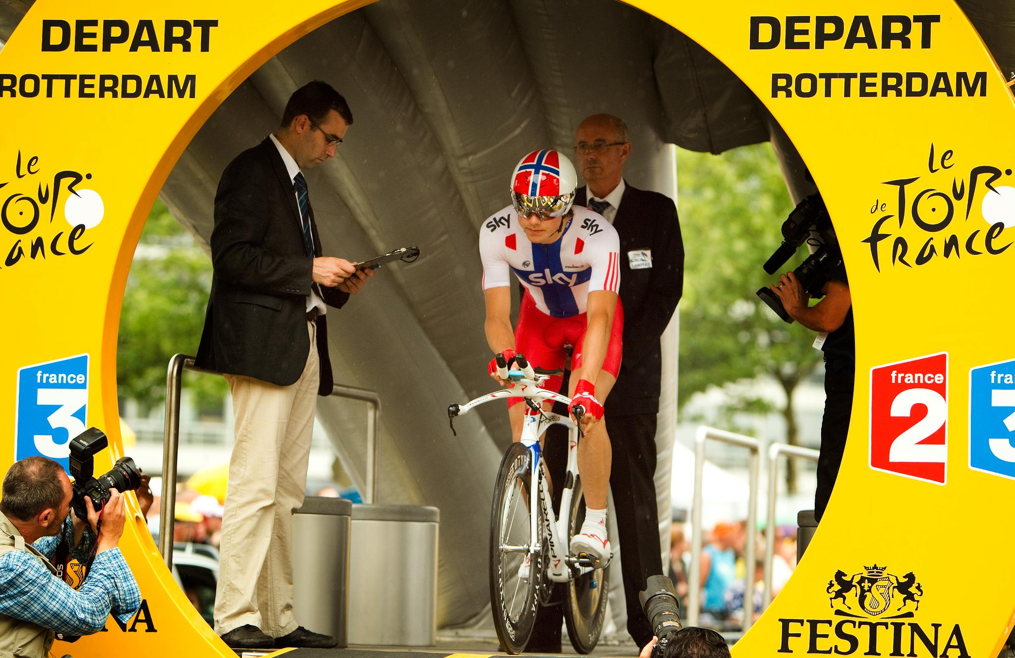 Edvald Boasson Hagen kort tid før han tok fatt på Tour de France-debuten i Rotterdam i Nederland i 2010.