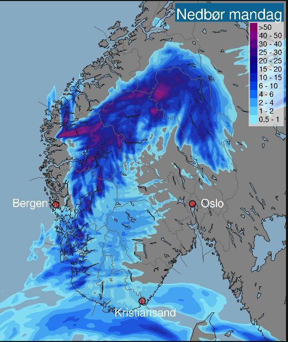 Regnet som har skylt ned over Utvik- og Gloppen-området, kommer fra det varme været i Sør-Europa. 