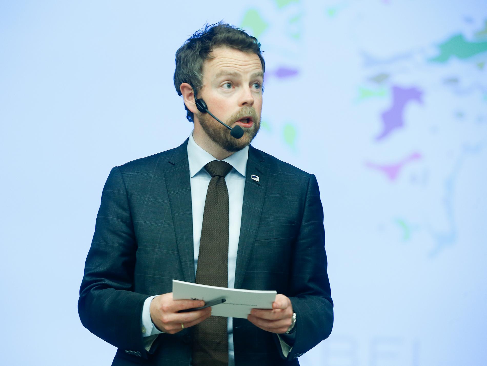 GIR SEG: Kunnskapsminister Torbjørn Røe Isaksen gir seg som stortingsrepresentant etter to perioder.