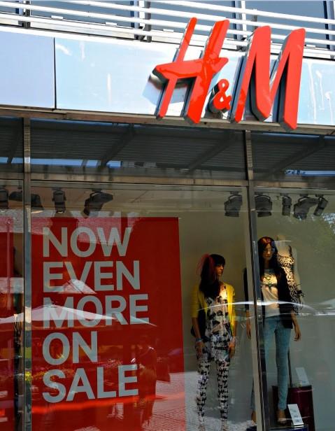 H&M: Kleskjeden Hennes & Mauritz kjører miimum to intervjurunder, forteller PR-ansvarlig Vibeke Holann.