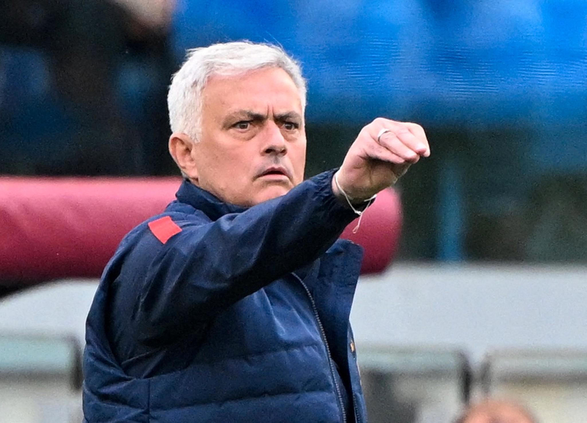 PARIS NESTE?: Roma-manager José Mourinho skal være øverst på PSGs ønskeliste. 