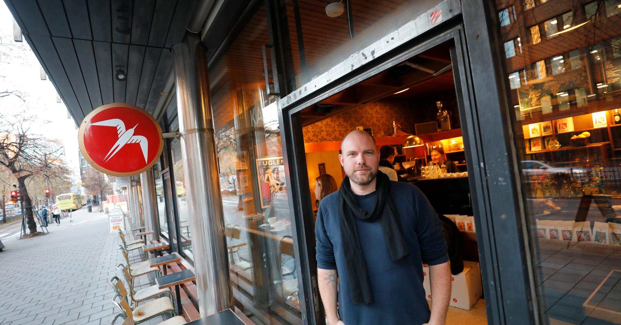 For 1 krone kjøpte Einar Kleppe Holthe kafeen ingen ville ha. Nå er kaffe-, cocktail- og vintagebaren Fuglen en internasjonal suksess. 