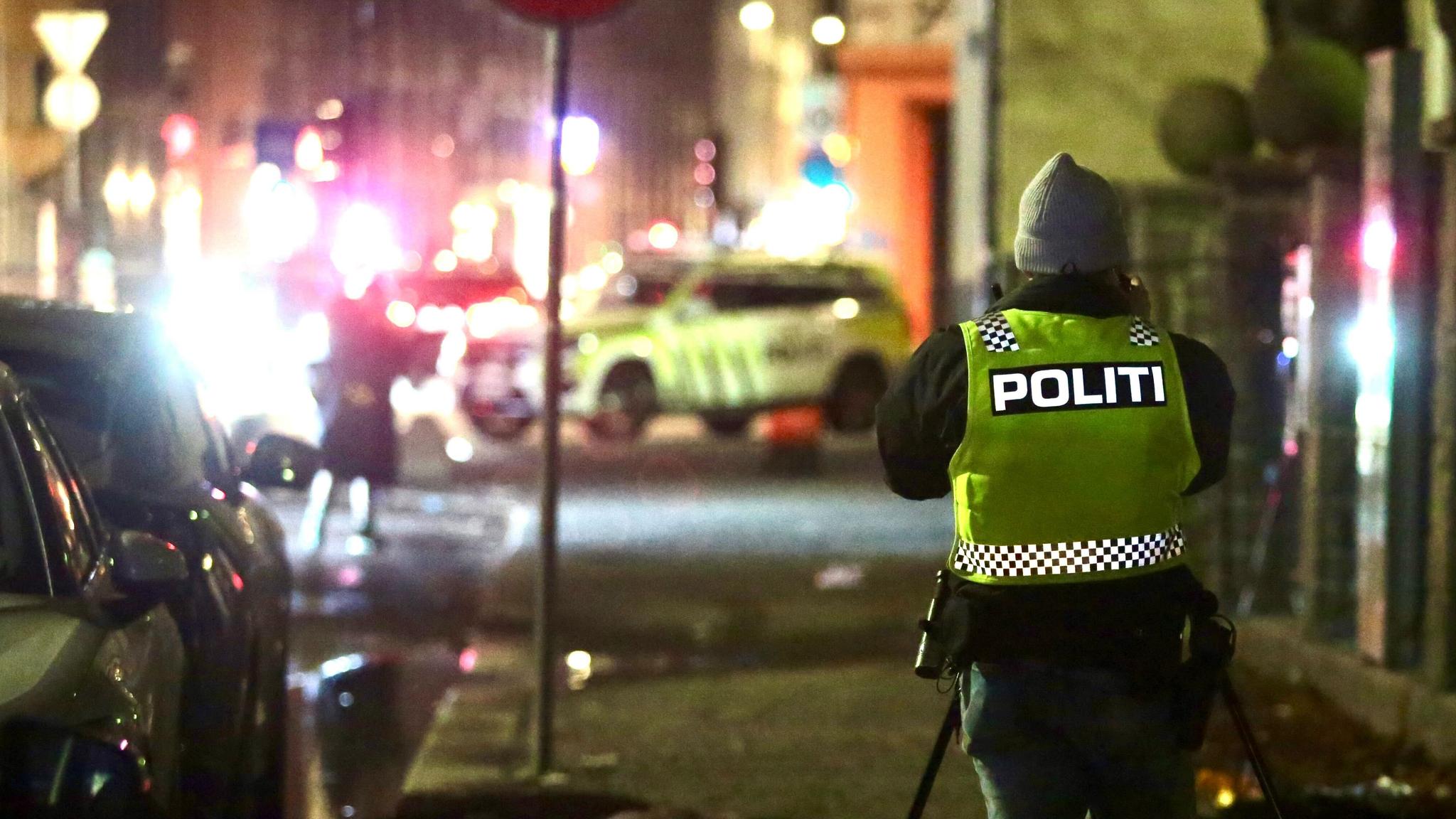 Mann skutt i beinet i Oslo: – Jeg sto ved fruktkassene og ryddet da jeg hørte skudd.