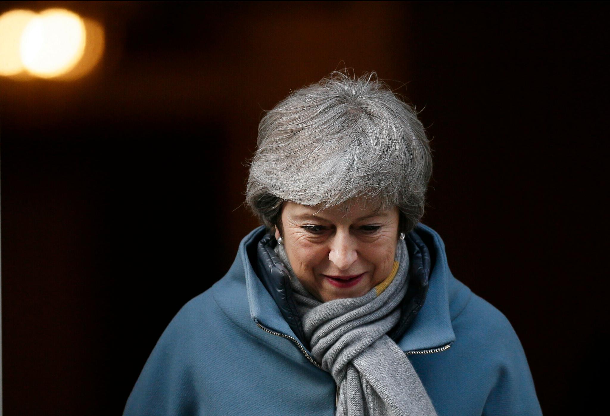 Storbritannias statsminister Theresa May har brukt opp sin sjanse til å få flertall for brexitavtalen hun har forhandlet fram med EU, sier Underhusets speaker John Bercow. Foto: Tim Ireland / AP / NTB scanpix
