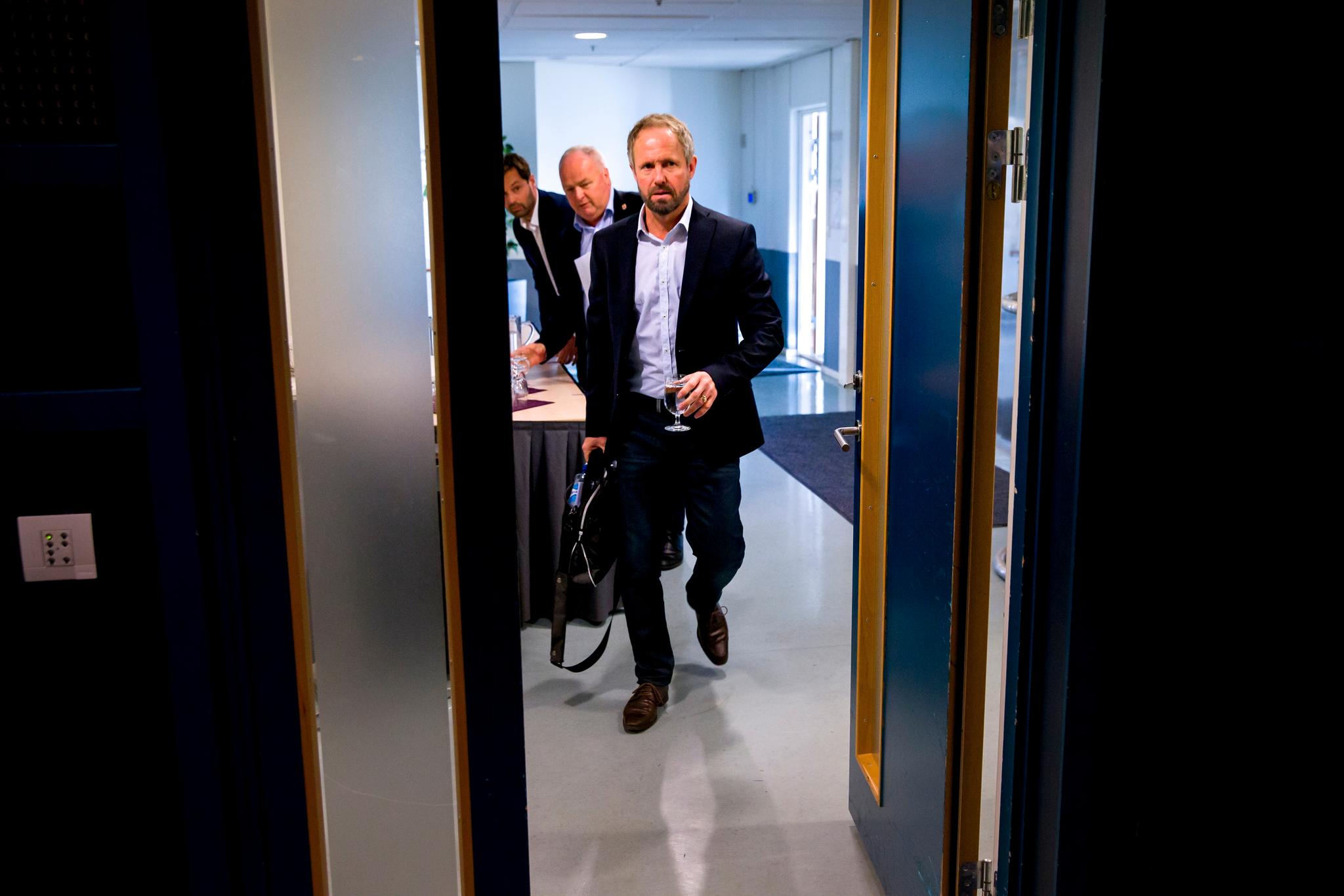 NFFs generalsekretær Pål Bjerketvedt har kalt inn til krisemøter.