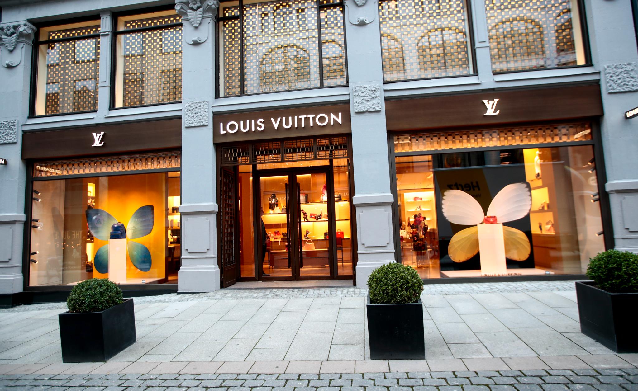 grundigt Blinke boykot Aftenposten mener: En lærepenge i støtten til Louis Vuitton