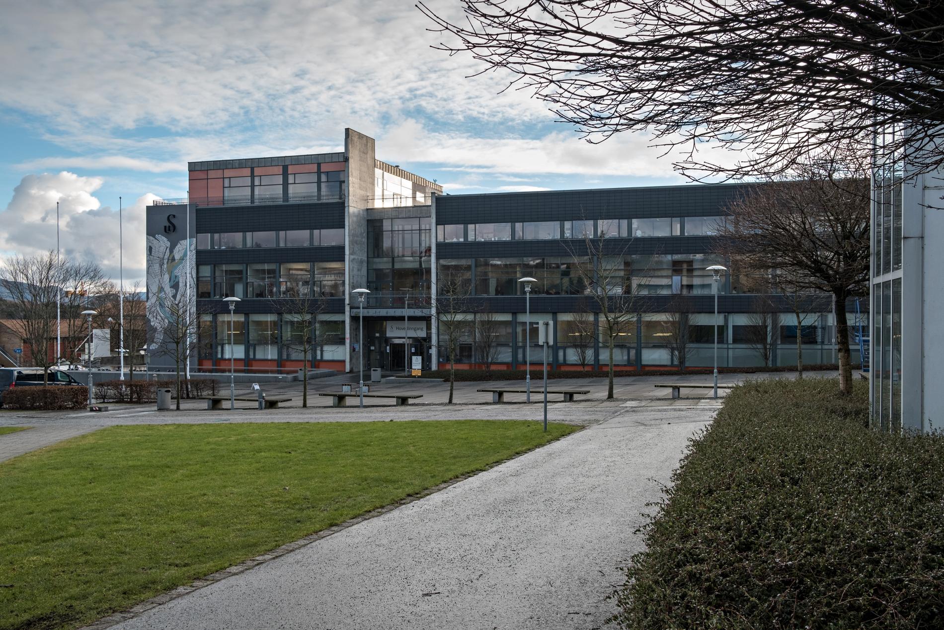 Økonomi- og realfag viser seg å være en hard nøtt for flere studenter ved Universitetet i Stavanger. 