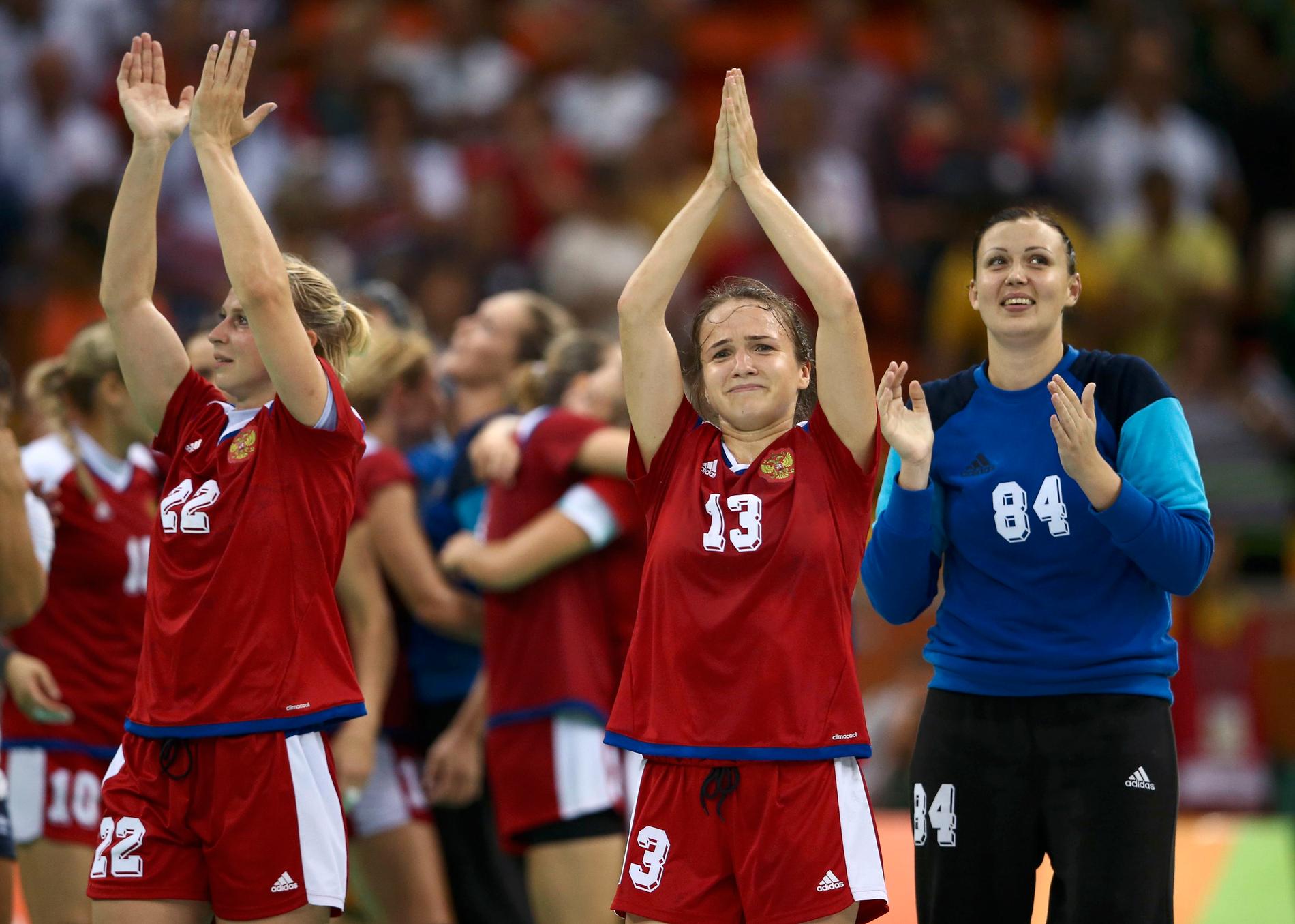 TÅREFYLT: Anna Vjakhireva var emosjonell etter seieren over Norge i OL-semifinalen i Rio.