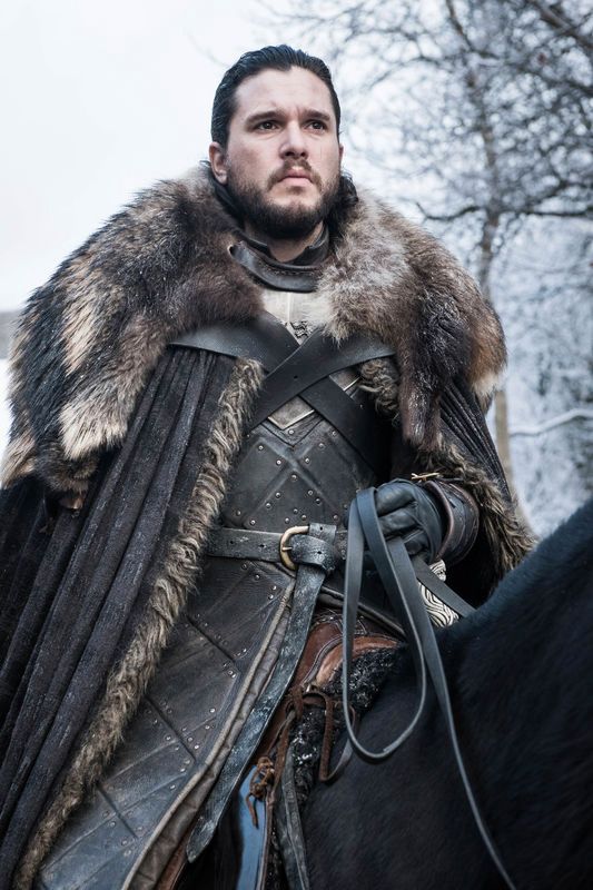 Nevø and lover-lover til Daenerys, Jon Snow - som egentlig heter Aegon Targaryen!