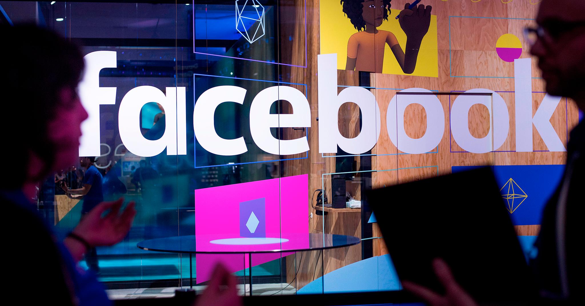 Facebook har fått sterk kritikk etter at det ble kjent at persondata om minst 87 millioner brukere har kommet på avveie.