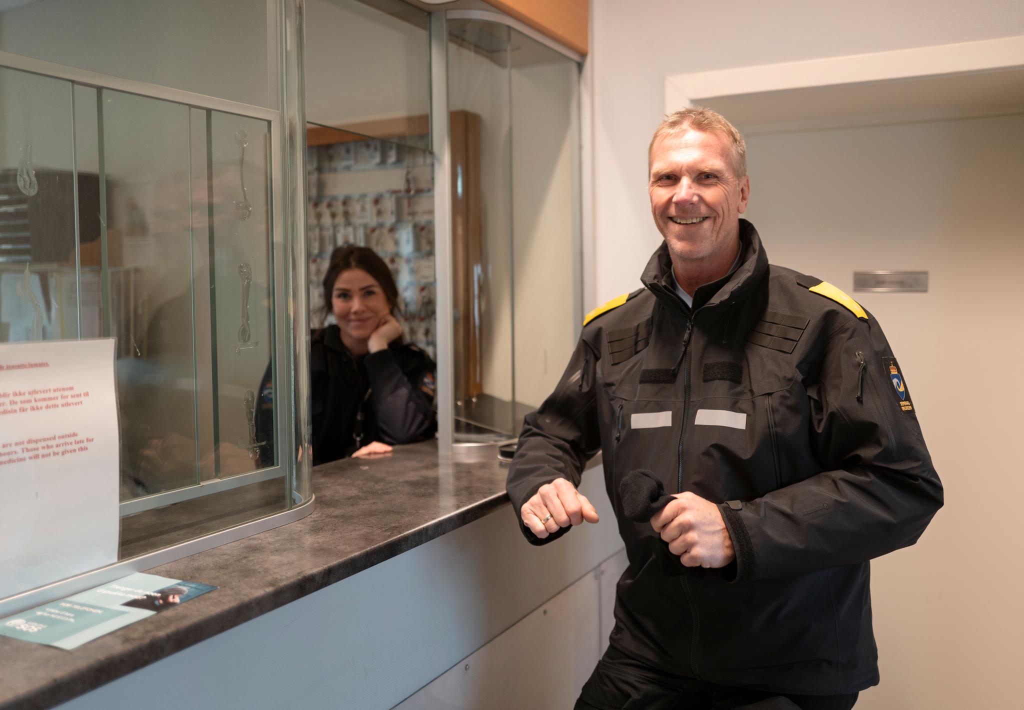 «A slice of paradise», sa CNN-reporteren. Likevel rømmer de innsatte fra den norske fengselsøya.