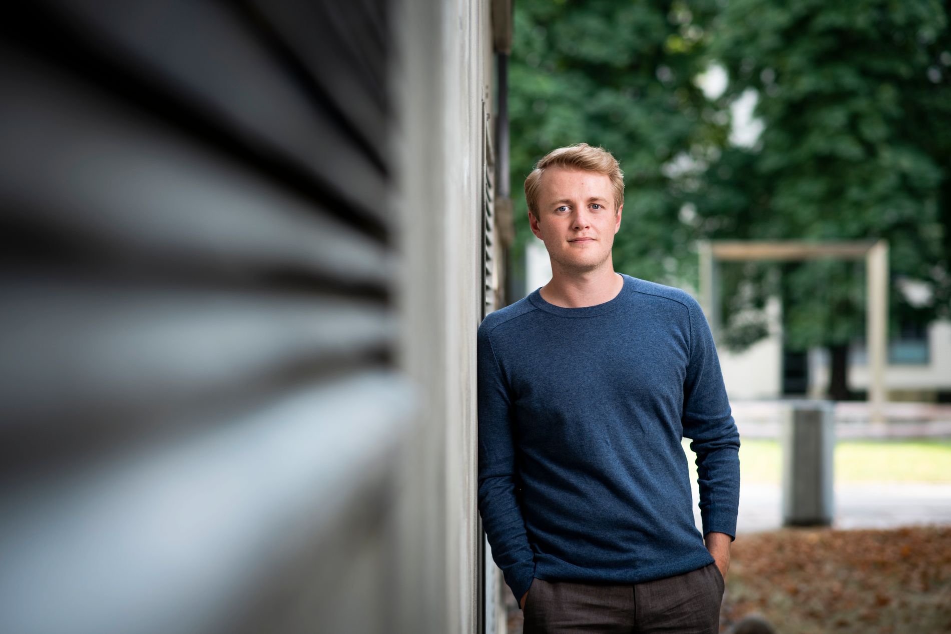 Leder Håkon Randgaard Mikalsen i Norsk Studentorganisasjon utfordret Iselin Nybø til å leve som student i ei uke.