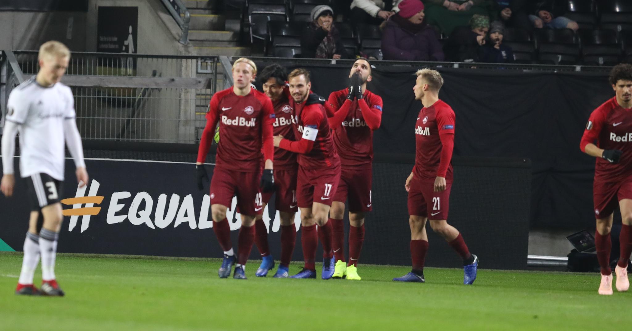 SJANSELØST: Rosenborg ble rundtspilt av Salzburg og lå under 0–4 ved pause. Til slutt ble resultatet 2–5.