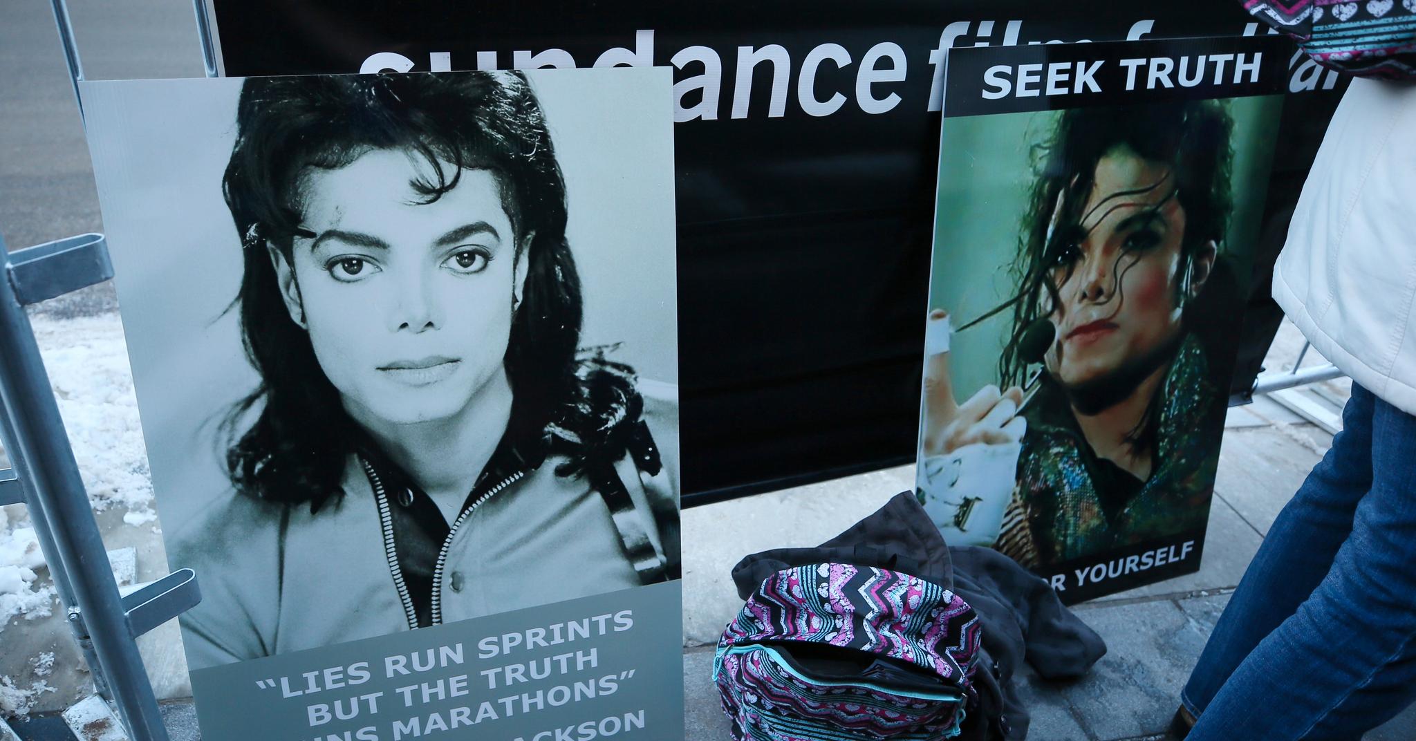 HBOs nye dokumentar om Michael Jackson og hans angivelige seksuelle misbruk av to mindreårige gutter, har skapt sterke reaksjoner. Filmen hadde premiere under Sundance-festivalen i forrige uke.