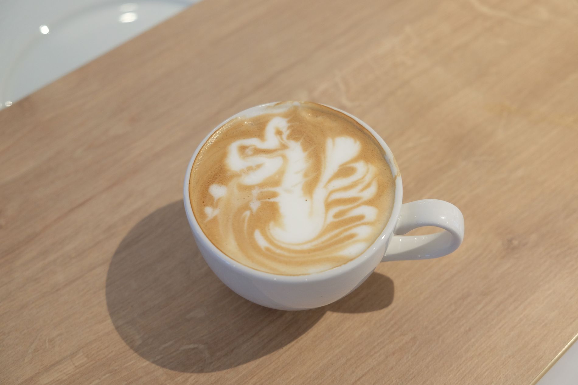 Ser du hva mønsteret i kaffe skal forestille? 