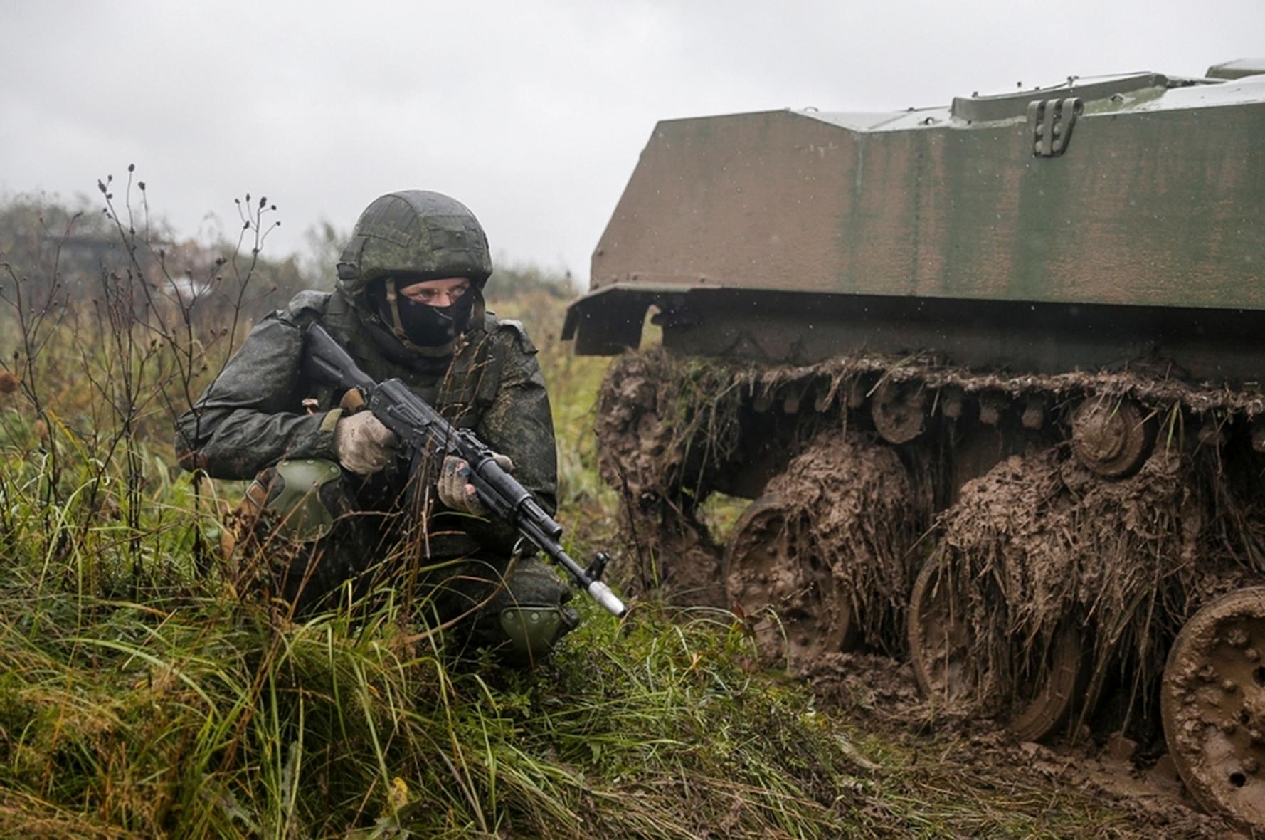 Russisk soldat under øveles Zapad, utenfor Kaliningrad.
