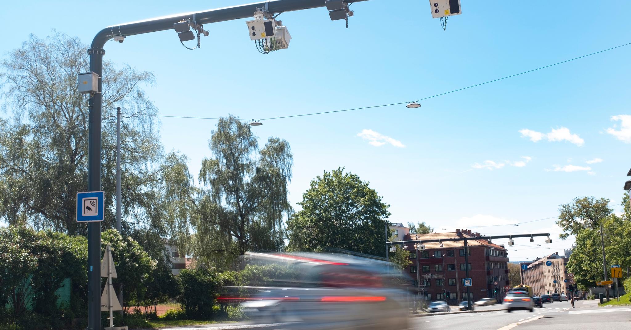 De nye bomstasjonene i Oslo ble satt i drift 1. juni.