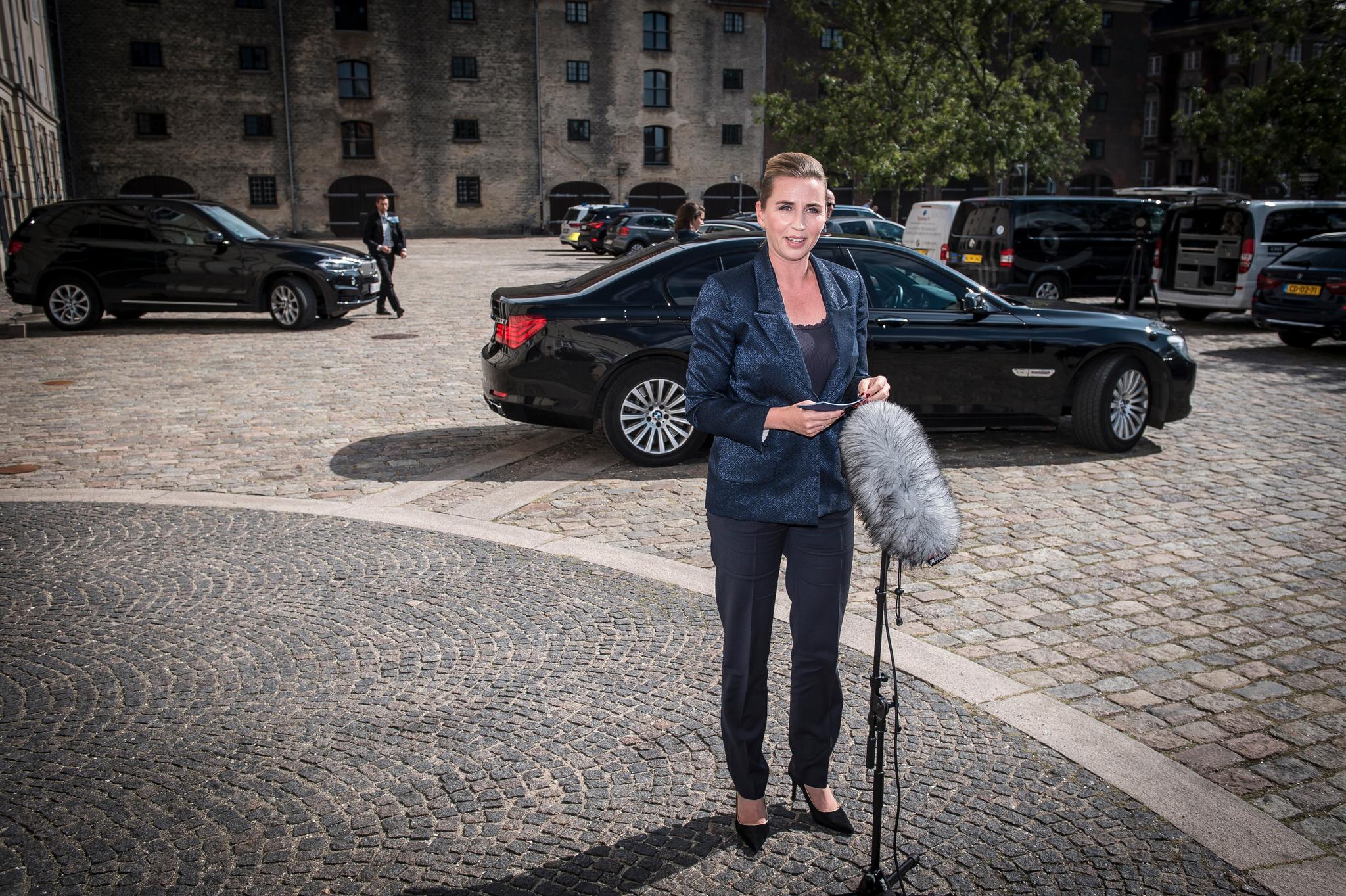Danmarks statsminister Mette Frederiksen ble tatt på sengen da Donald Trump avlyste sitt besøk i København. Frederiksen gjorde det klart at Grønland ikke er til salgs. 
