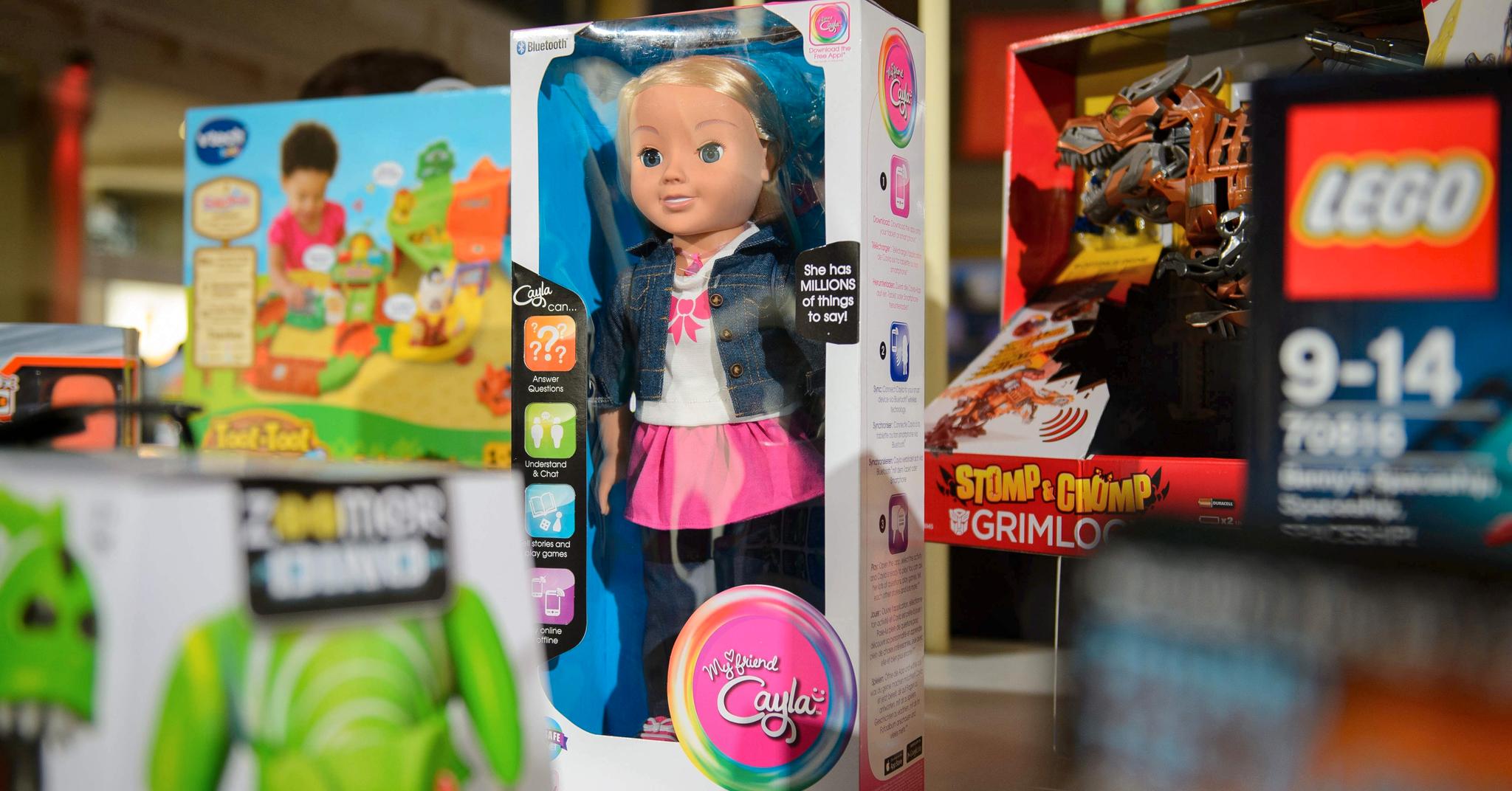 Den britiske dukken «Cayla» er blitt symbolet på sikkerhetsproblemene knyttet til smartprodukter. 