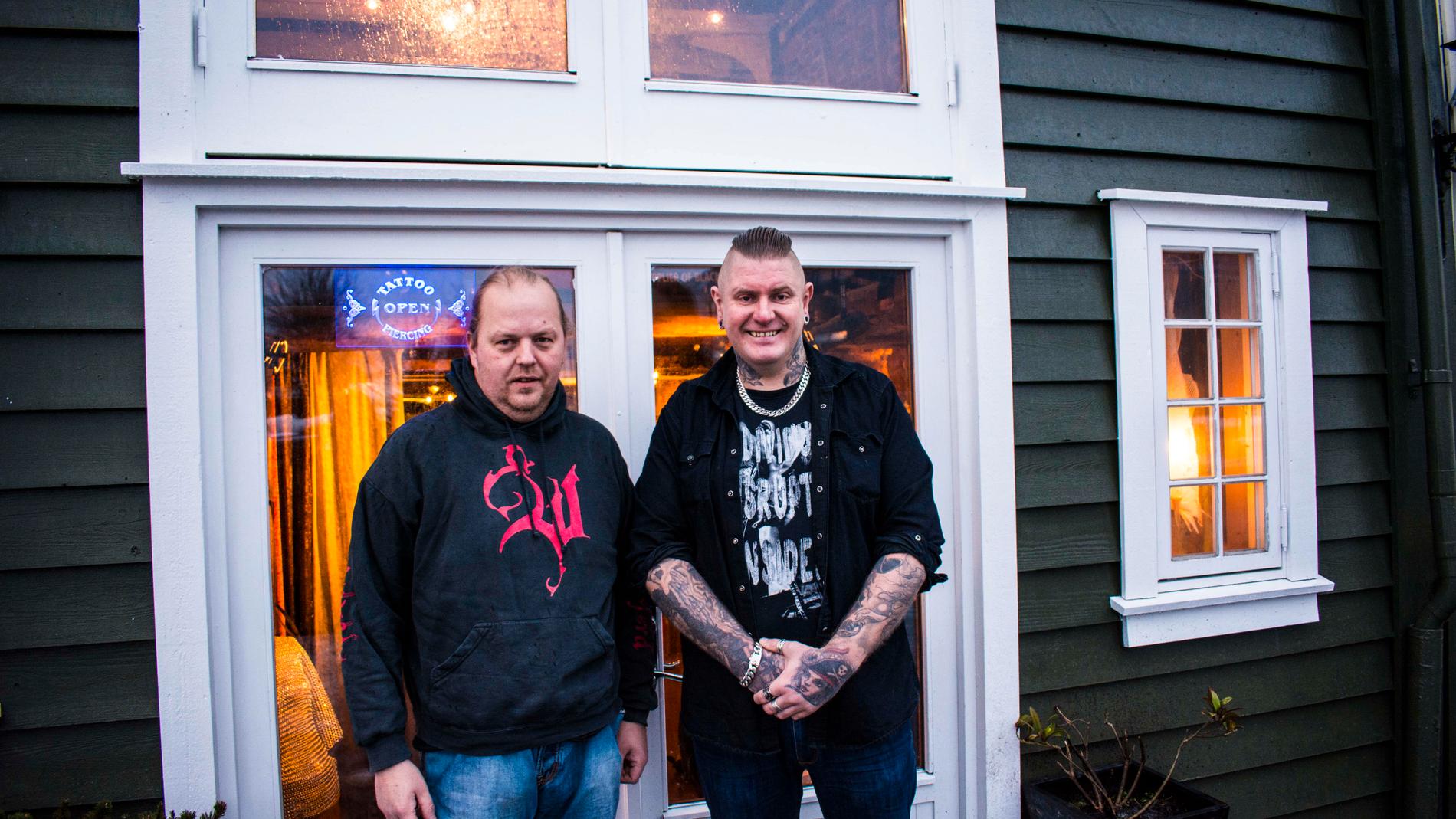 Stig Alkvist (t.v.) og Anders «Piercingartisten» Strøm har drømt om å åpne butikk og kroppskunststudio lenge.