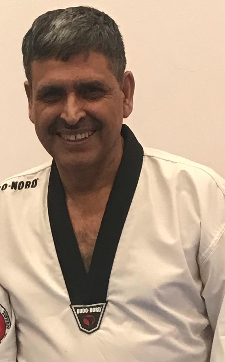 Shah Iran er trener og stifter av Tøyen Taekwondo Klubb. Han og klubben er veldig stolt over prestasjonene til Richard Ordemann.