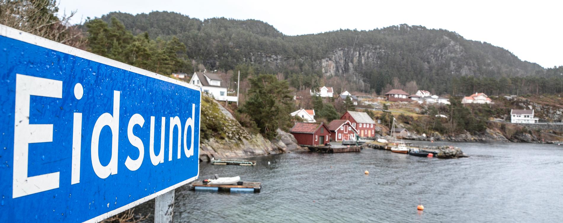 Det skjal vera andre reglar for boligbygging på øyar utan fastlandsforbindelse enn på dei med, meiner Stavanger kommune.