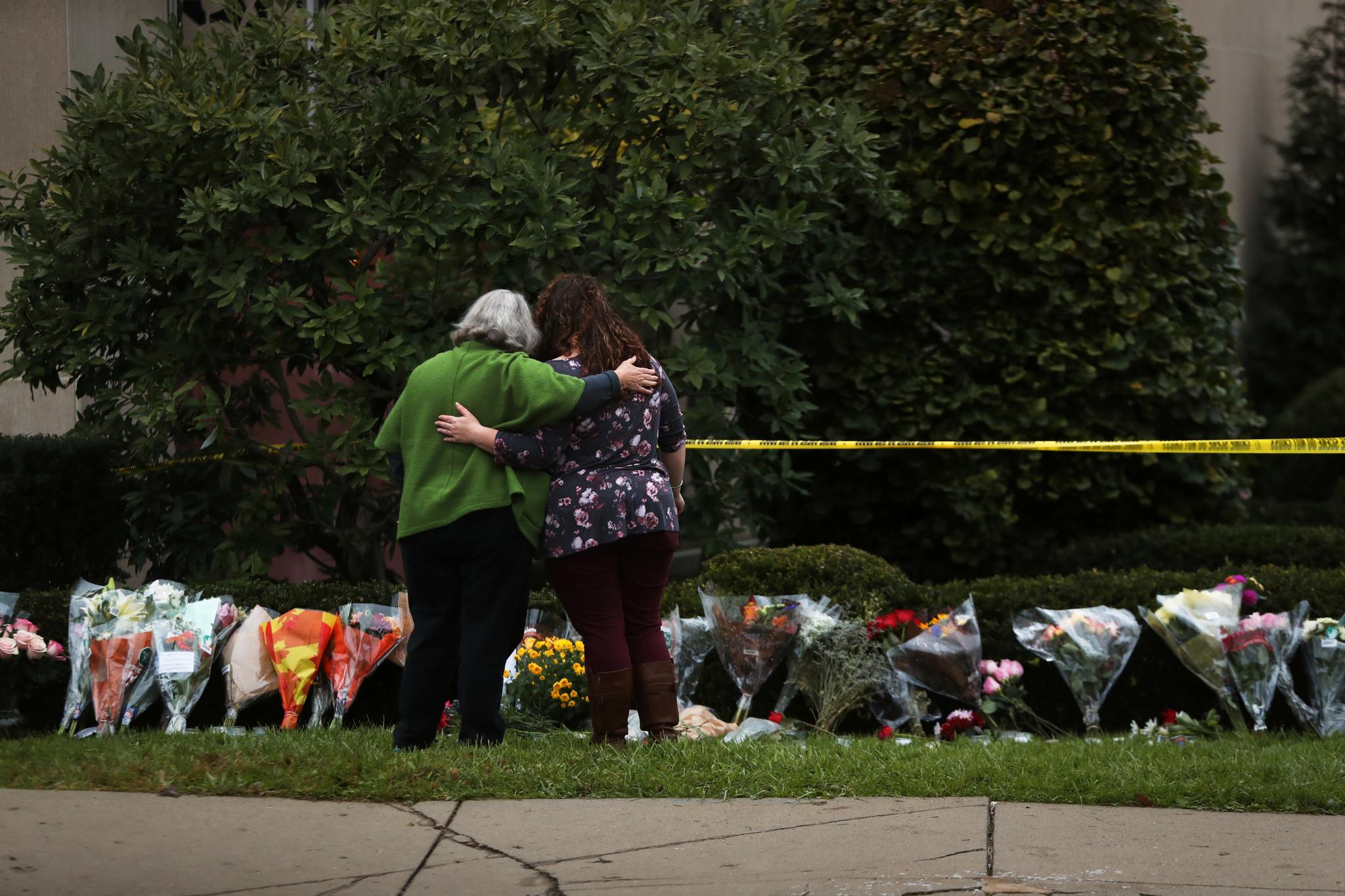  De 11 personene som ble drept i synagogeangrepet i Pittsburgh, var i alderen 54 til 97 år, opplyser amerikanske myndigheter  på en pressekonferanse søndag morgen.  
