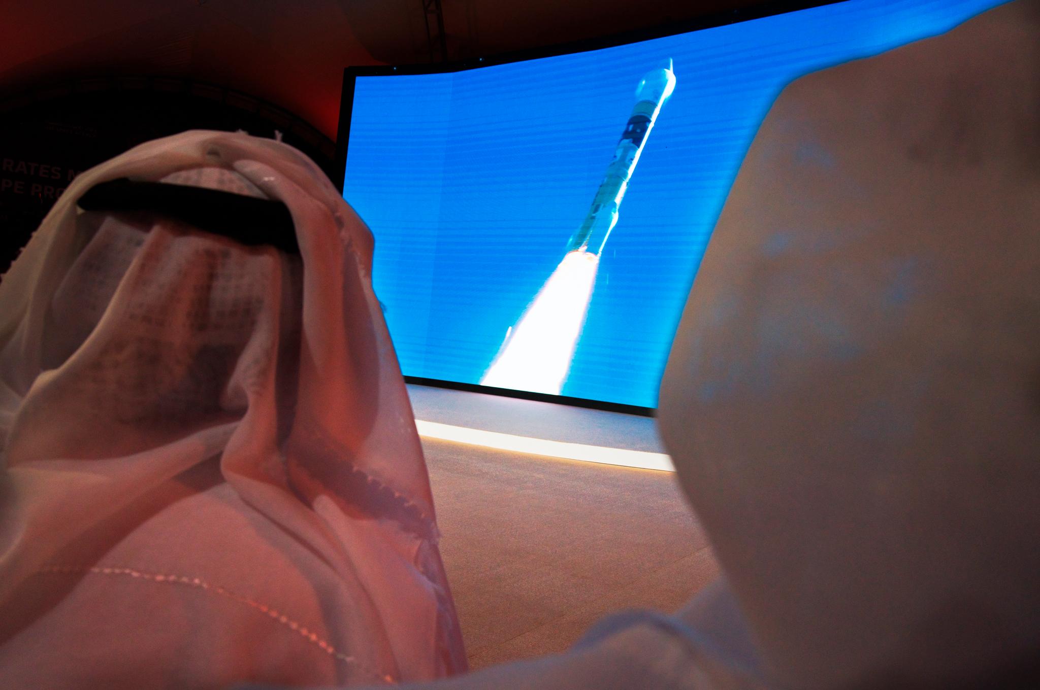 Oppskytingen i Japan ble fulgt fra skjermer på romsenteret Mohammed Bin Rashid i Dubai. 