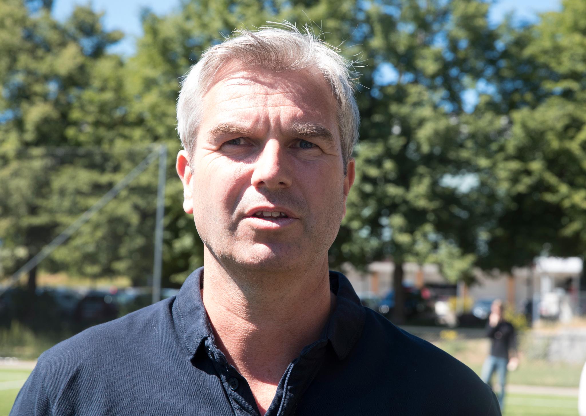 Petter Myhre er ansatt som assistenttrener i Lillestrøm fotballklubb. 