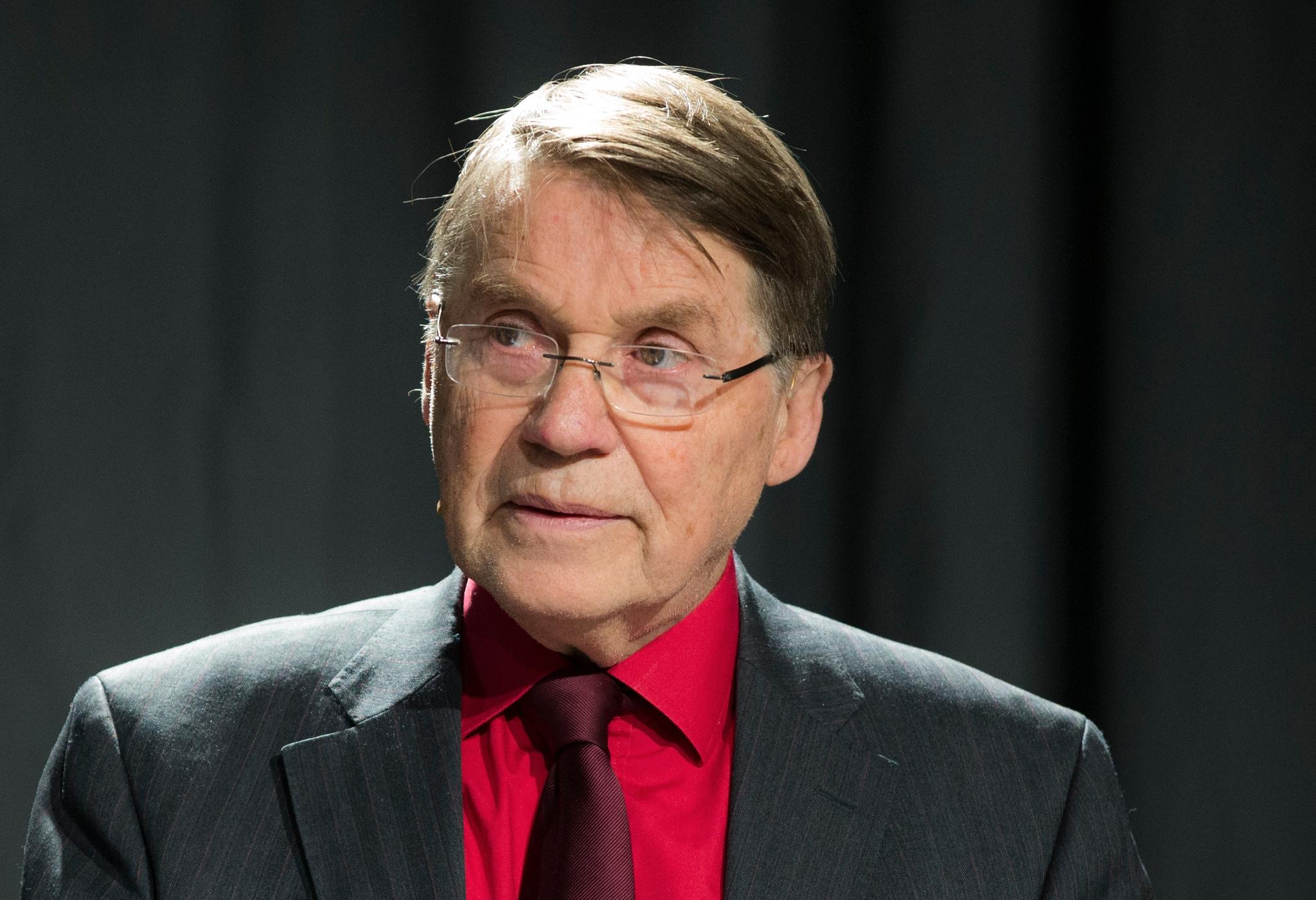 Gunnar Stålsett var biskop i Oslo fra 1998 til 2005. Han markerte seg blant annet med sitt engasjement for homofile og lesbiske.