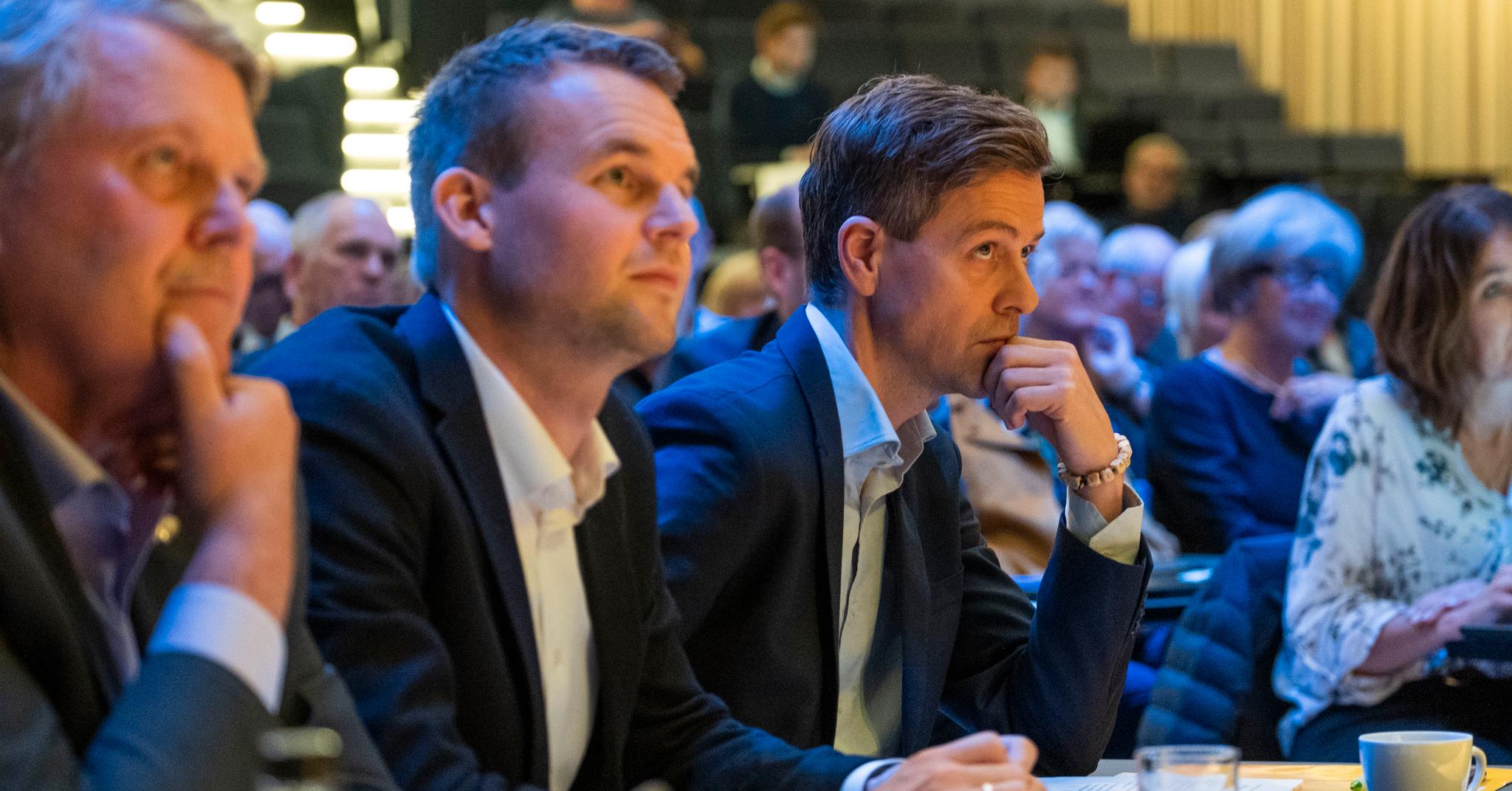 Parlamentarisk nestleder Hans Fredrik Grøvan, nestleder Kjell Ingolf Ropstad og Knut Arild Hareide kjemper for hver sin løsning for KrF. 