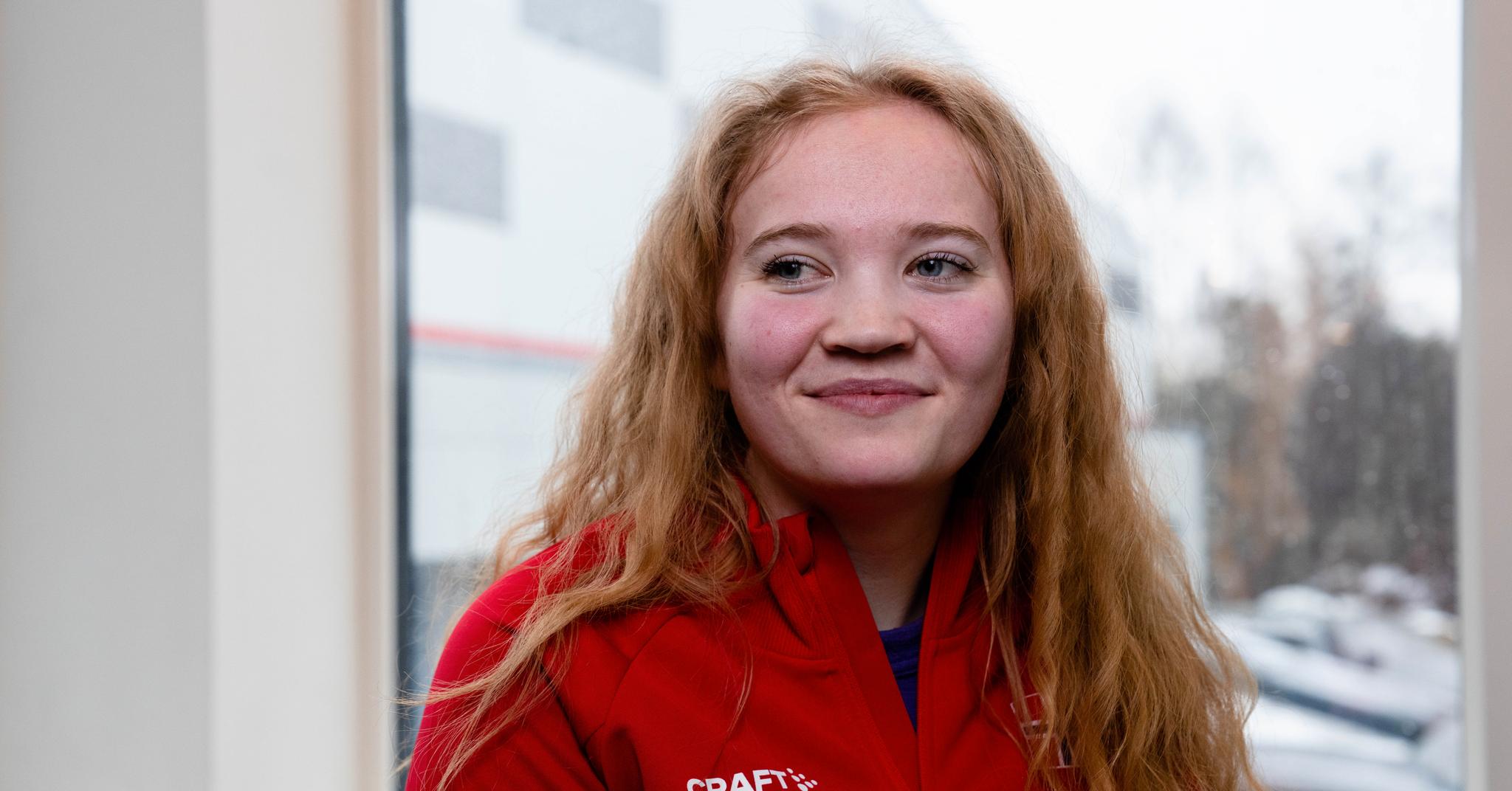 På kort tid har Mia Larsen Sveberg blitt en viktig spiller for Norges landslag i rullestolcurling.  