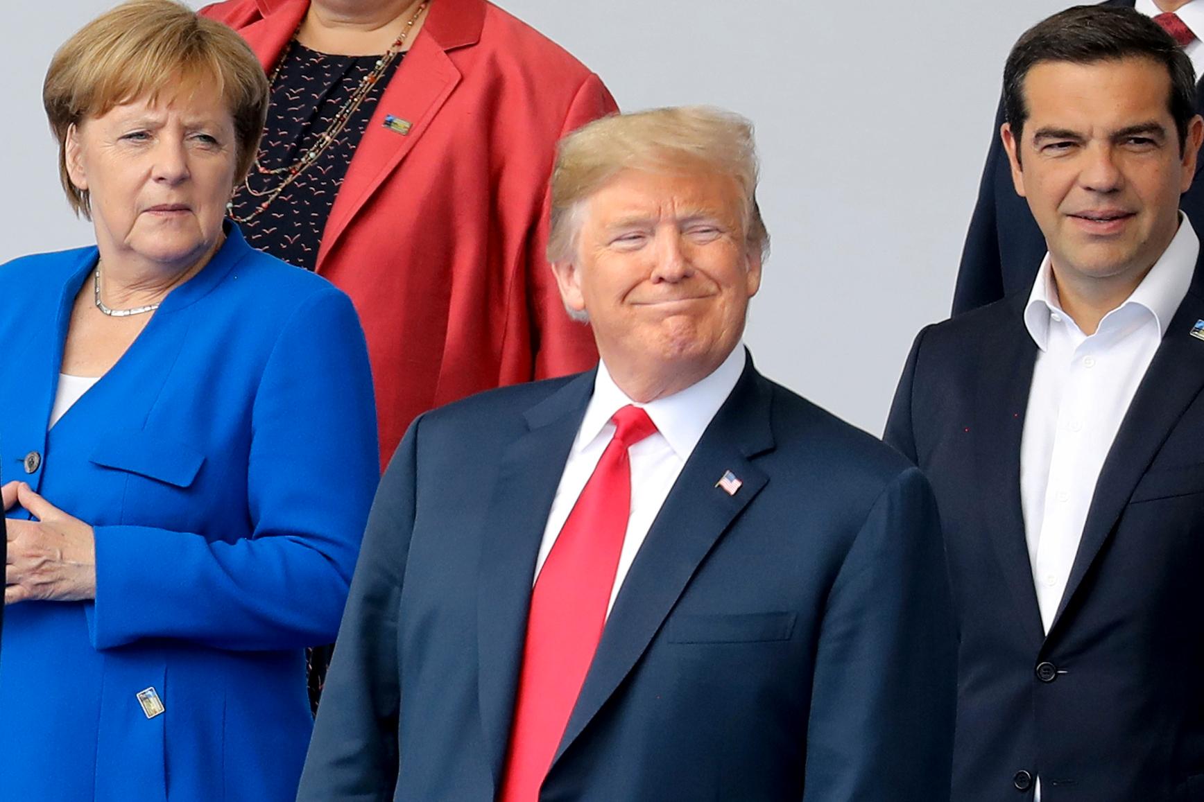 USAs president Donald Trump fikk oppmerksomheten han ønsket under NATO-toppmøtet denne uken. Det startet med angrep mot den tyske kansleren Angela Merkel. 