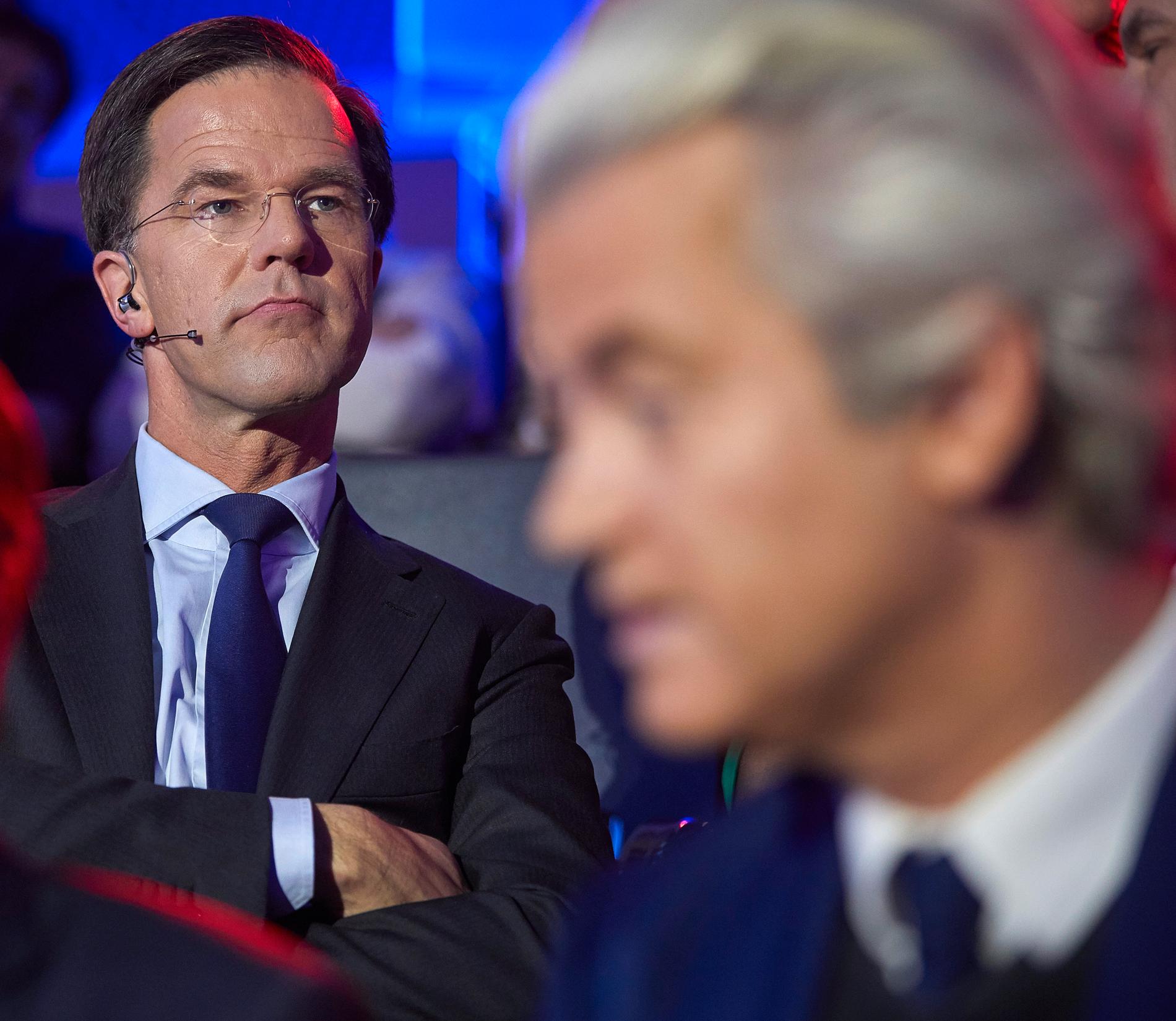  VALG: Den nederlandske statsministeren Mark Rutte, til venstre, og PVV partileder Geert Wilders, til høyre.