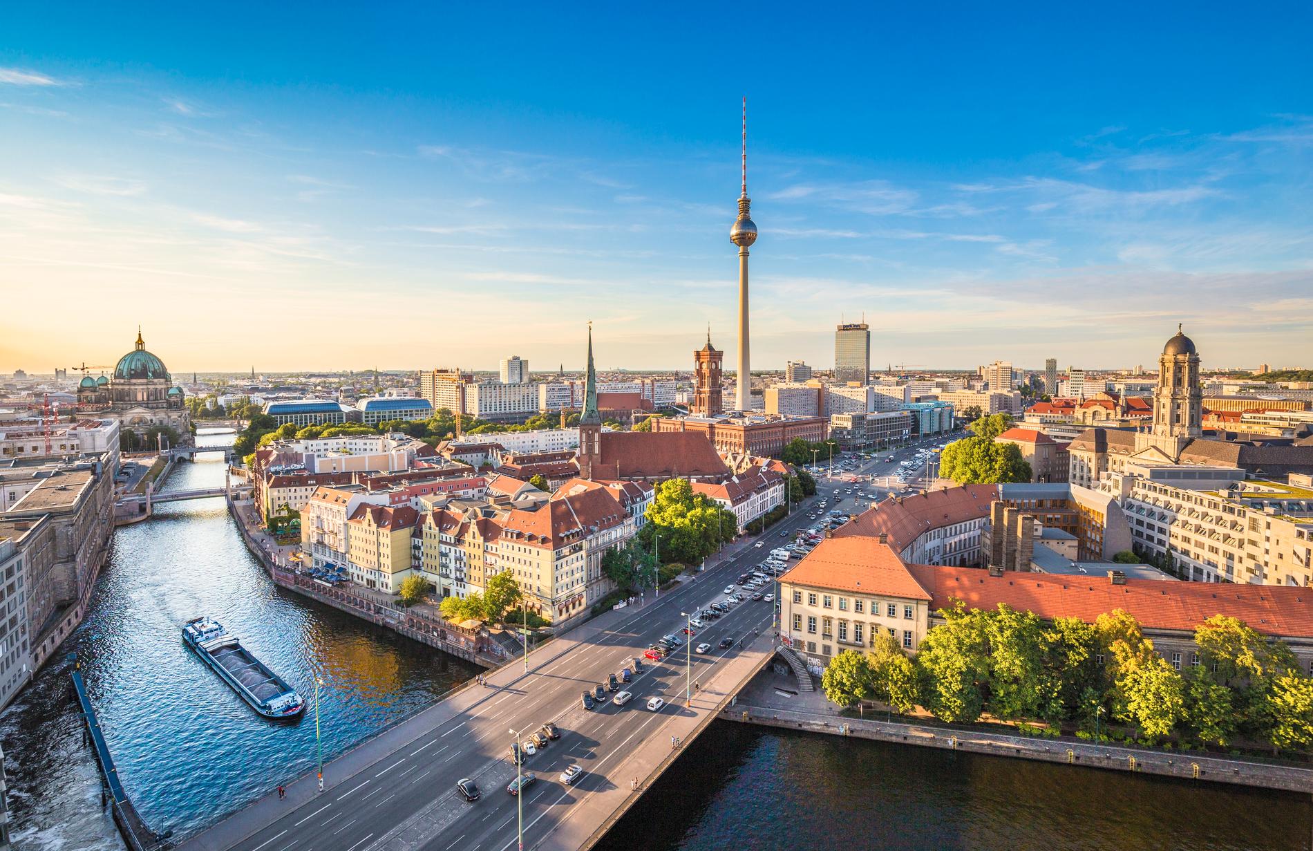 FINT I BERLIN: Den tyske hovedstaden er stor med mange bydeler. Mitte er spennende, nyoppusset bydel verdt et besøk, mener lokale berlinere.