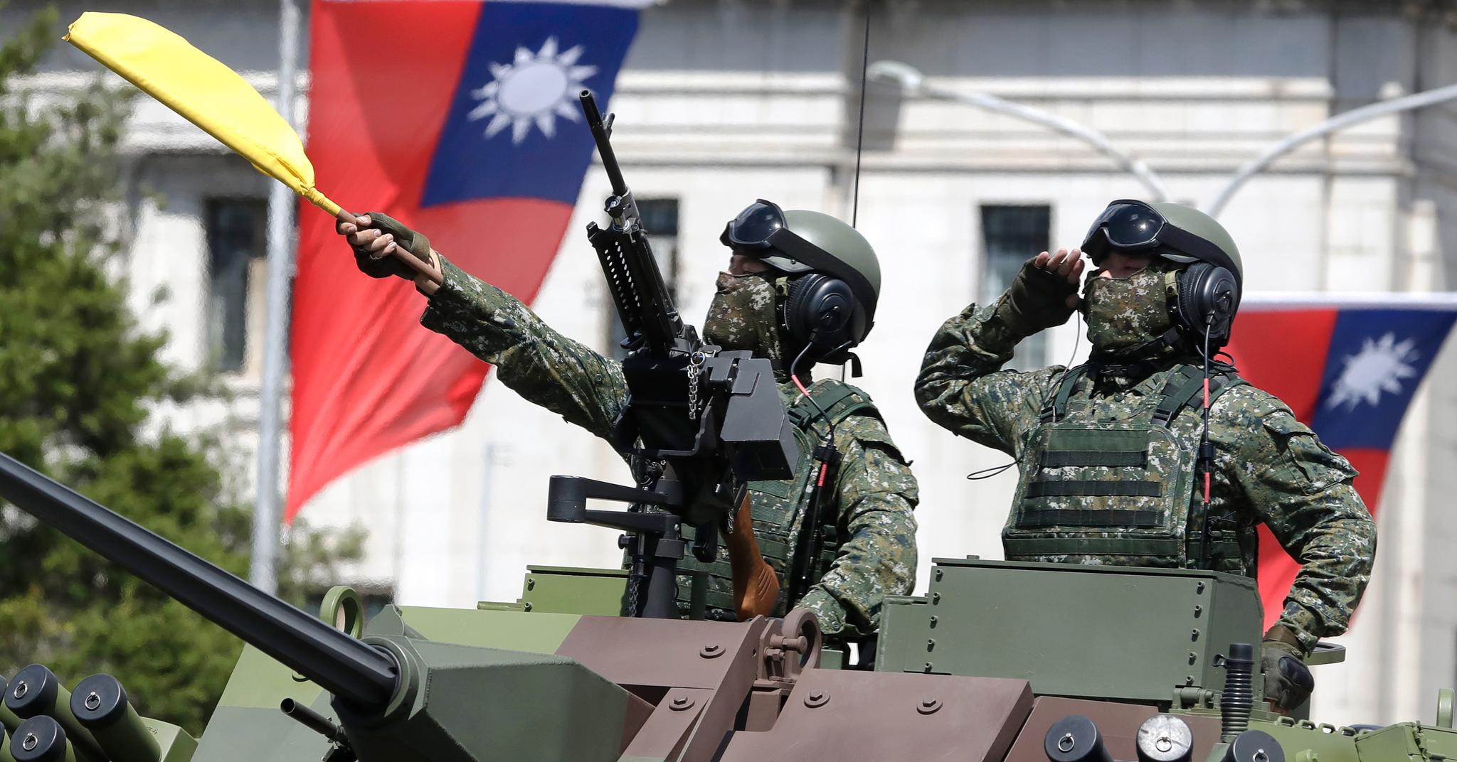 Taiwan har med ujevne mellomrom holdt militærparade på nasjonaldagen. 10. oktober i år var det militære nærværet markant.