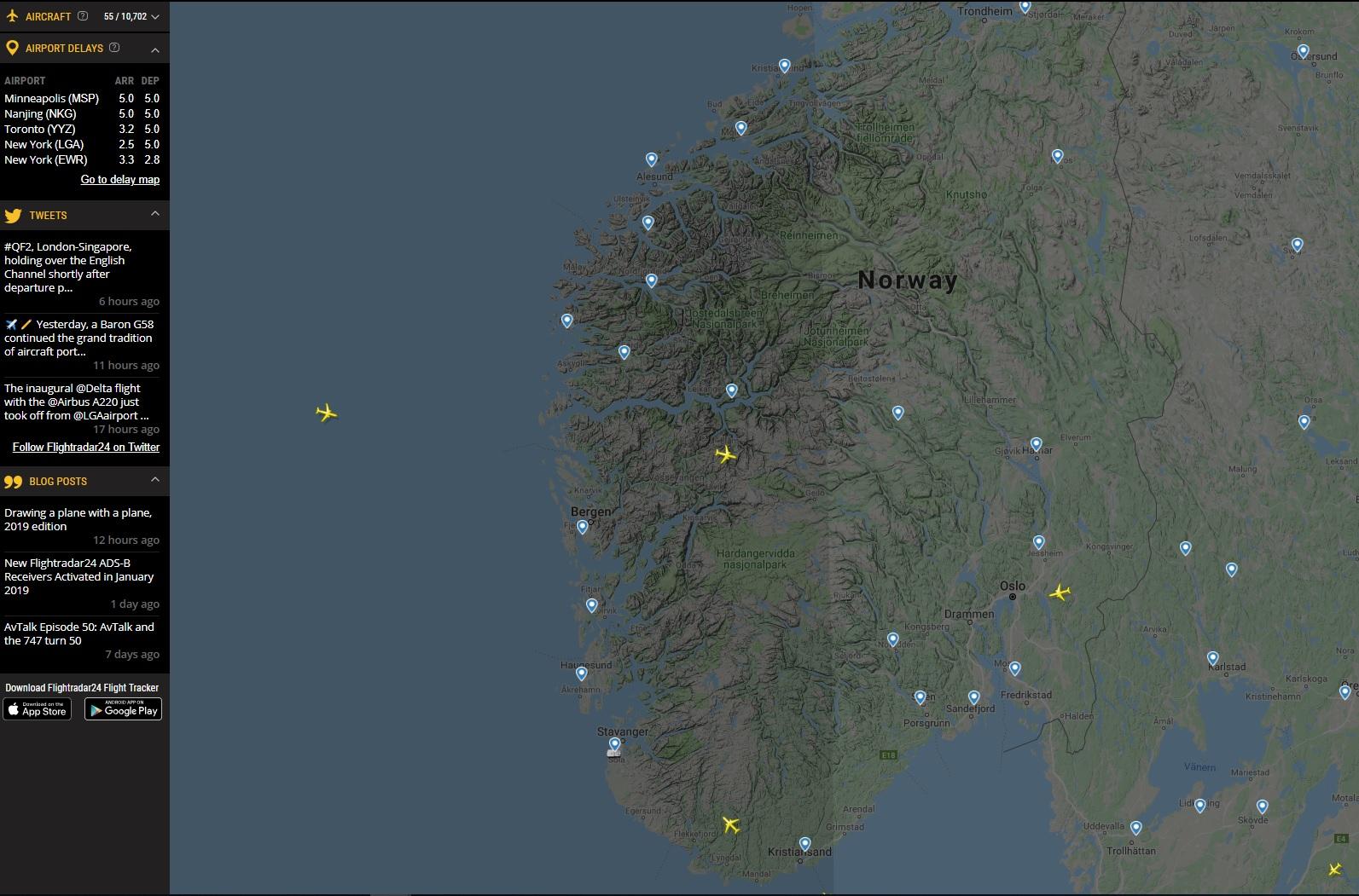 All flytrafikk over Norge stanset i morgentimene på grunn av datafeil. Kartet viser flytrafikken klokken 0600 fredag morgen.