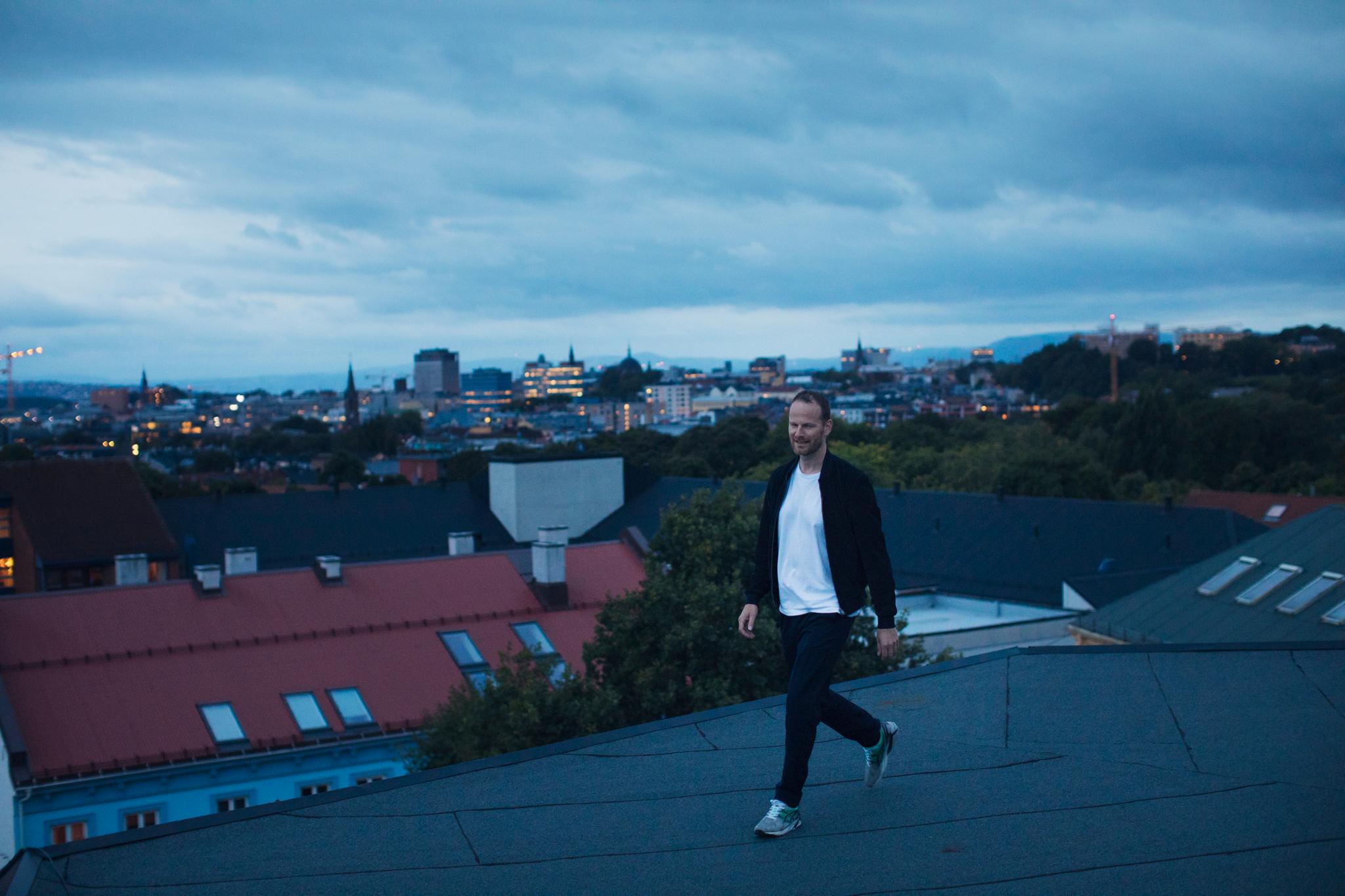 Regissør Trier satser på kinopremiere for siste film i sin Oslo-trilogi denne høsten.