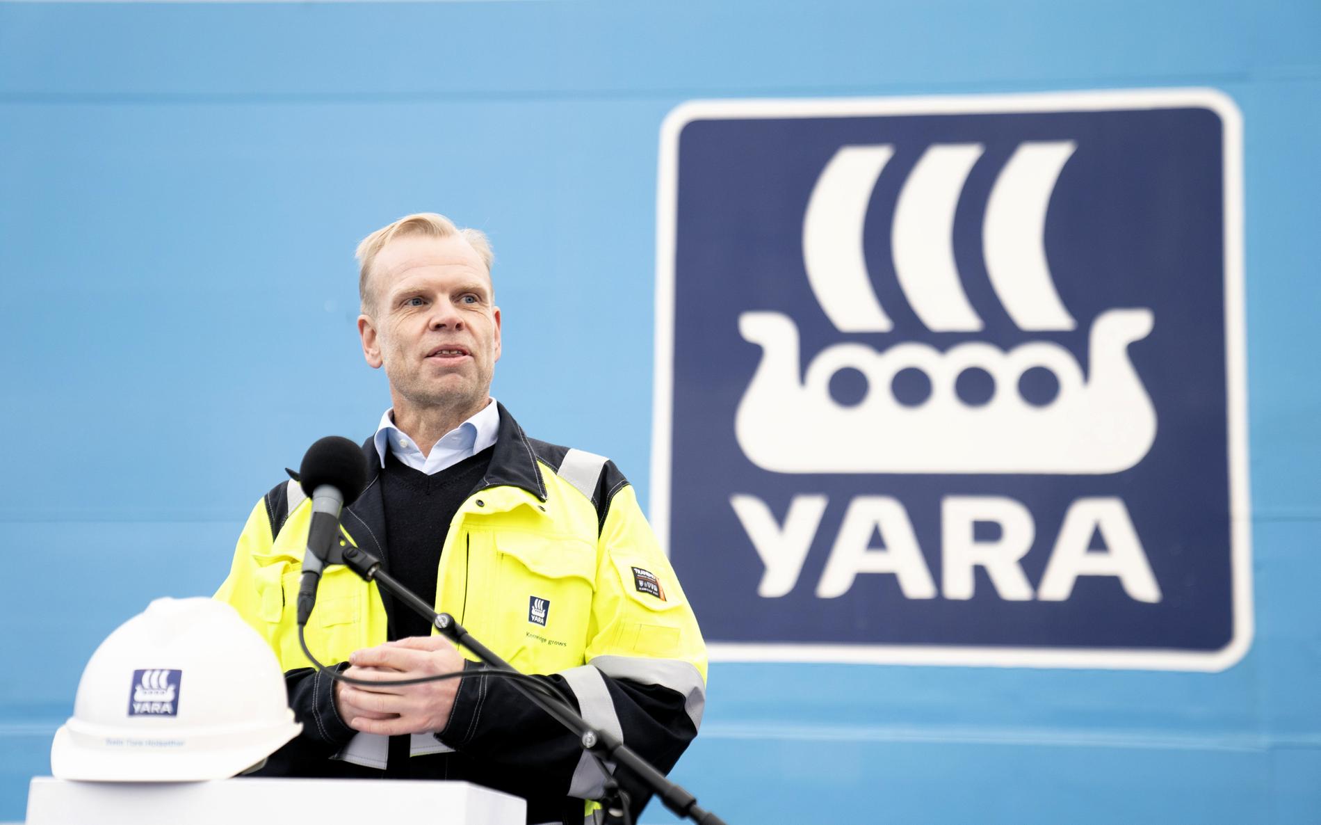 Yara-sjef og NHO-president Svein Tore Holsether ser et problem i at mange kommuner gjerne sier ja til industri som vil bruke mye kraft, men samtidig sier nei til å bygge ut kraft. Den likningen får han ikke til å gå opp.