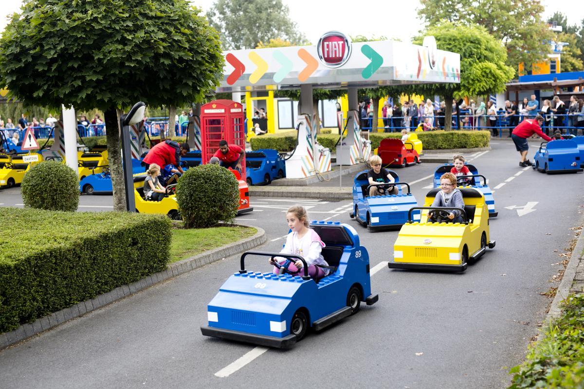 LEGOLAND: Legoland i Windsor ligger i idylliske omgivelser i kort avstand fra London.