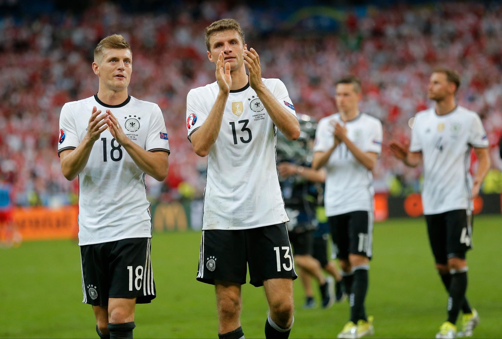 Toni Kroos og Thomas Mueller, stjerner på henholdsvis Real Madrid og Bayern München, har ikke klart å begeistre kravstore landsmenn under EM.