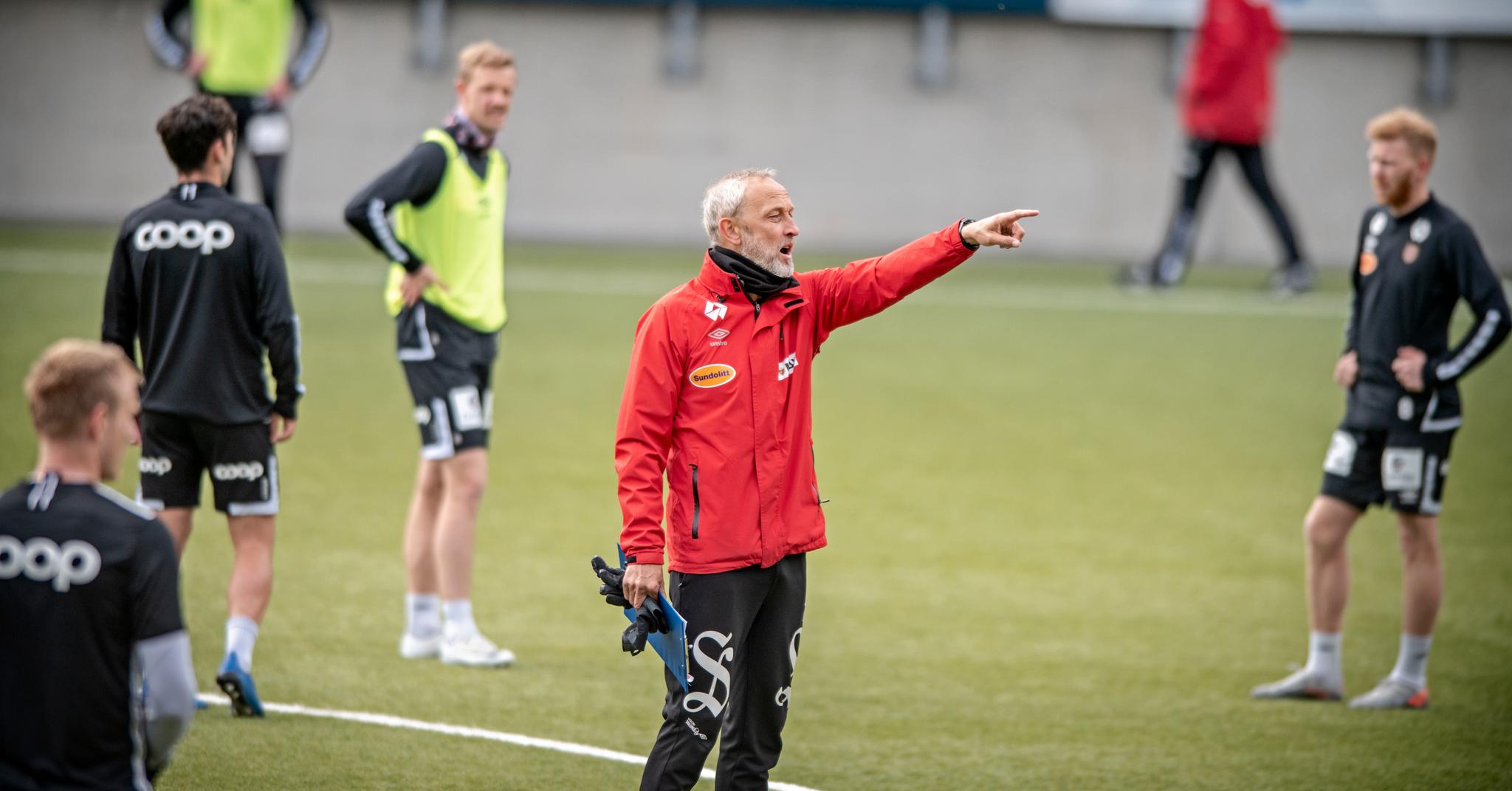 SNART KAMPER: Torsdag fikk klubbene beskjed om at det er lov å spille treningskamper igjen. AaFK skulle egentlig møtt Kristiansund i helga, men den kampen blir det ikke noe av. AaFK møter Sogndal i generalprøven, men er på jakt etter en motstander til.