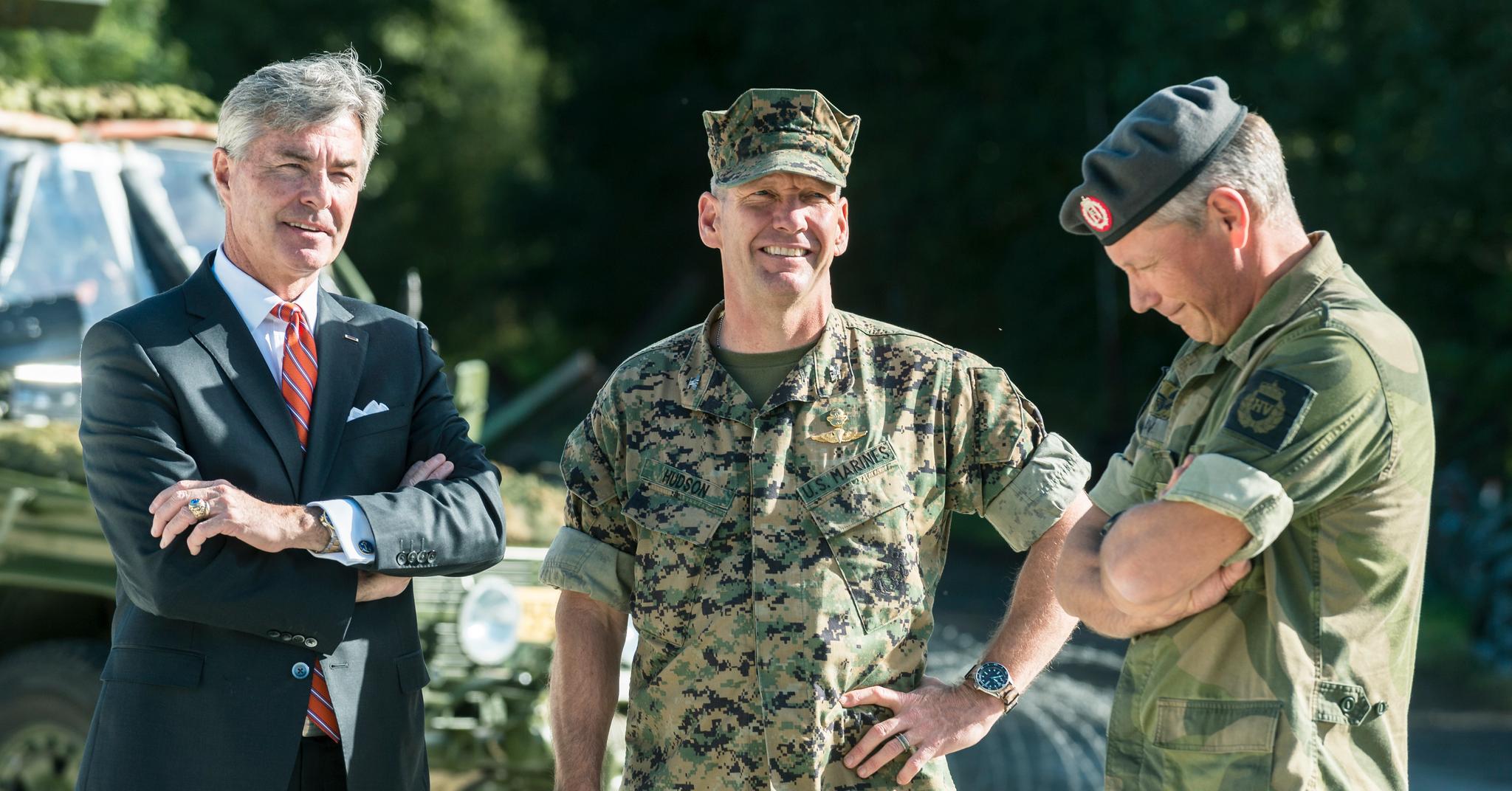 Den amerikanske ambassadøren til Norge, Kenneth Braithwaite (t.v.), er nominert av Trump til å bli marineminister i USA.